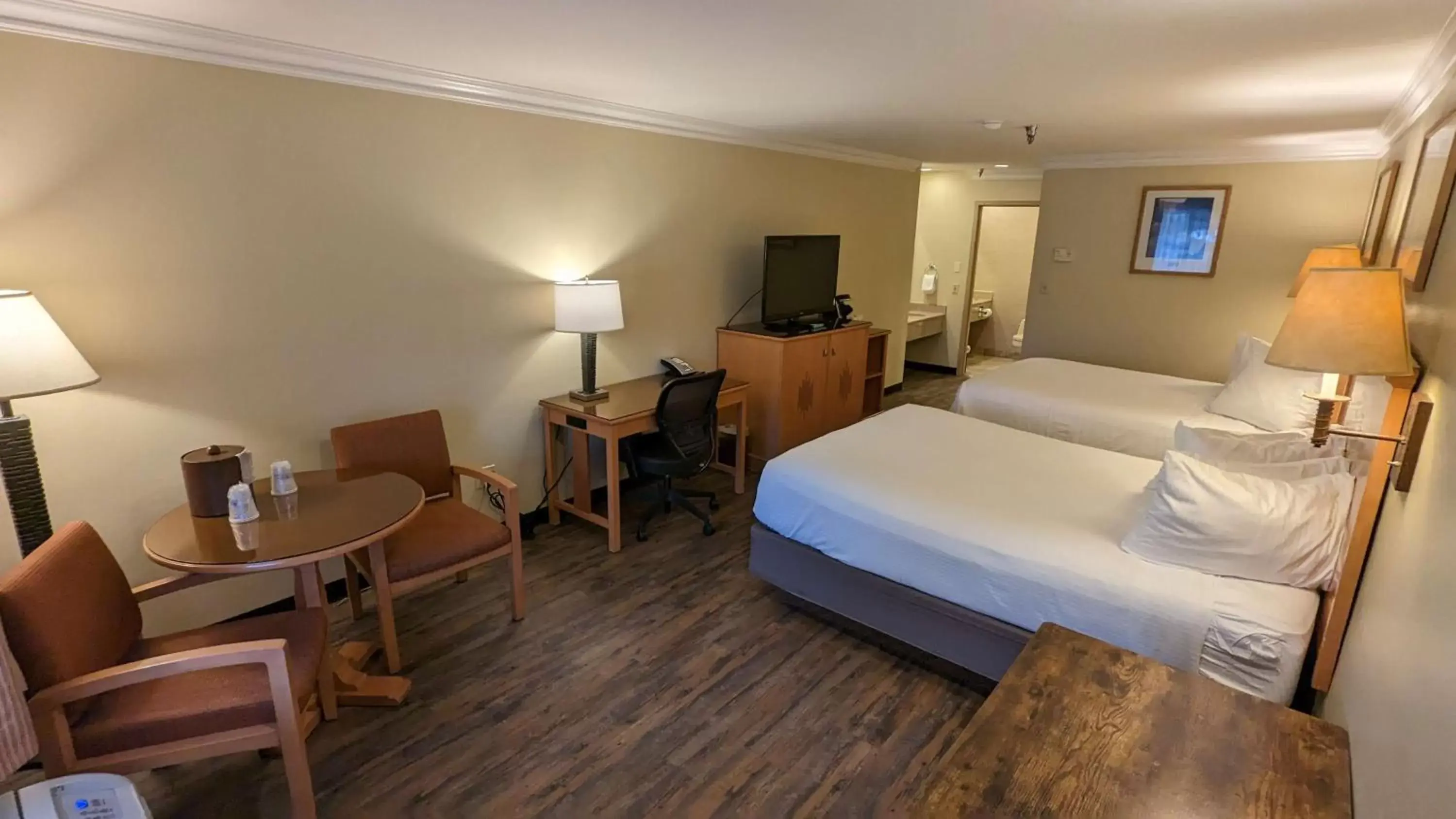 Bedroom in Squire Resort at the Grand Canyon, BW Signature Collection