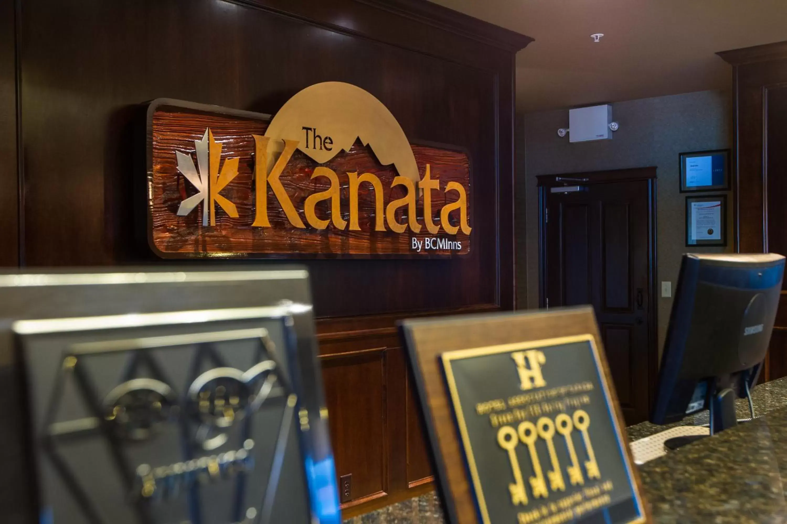 Lobby or reception, Property Logo/Sign in The Kanata Fort Saskatchewan