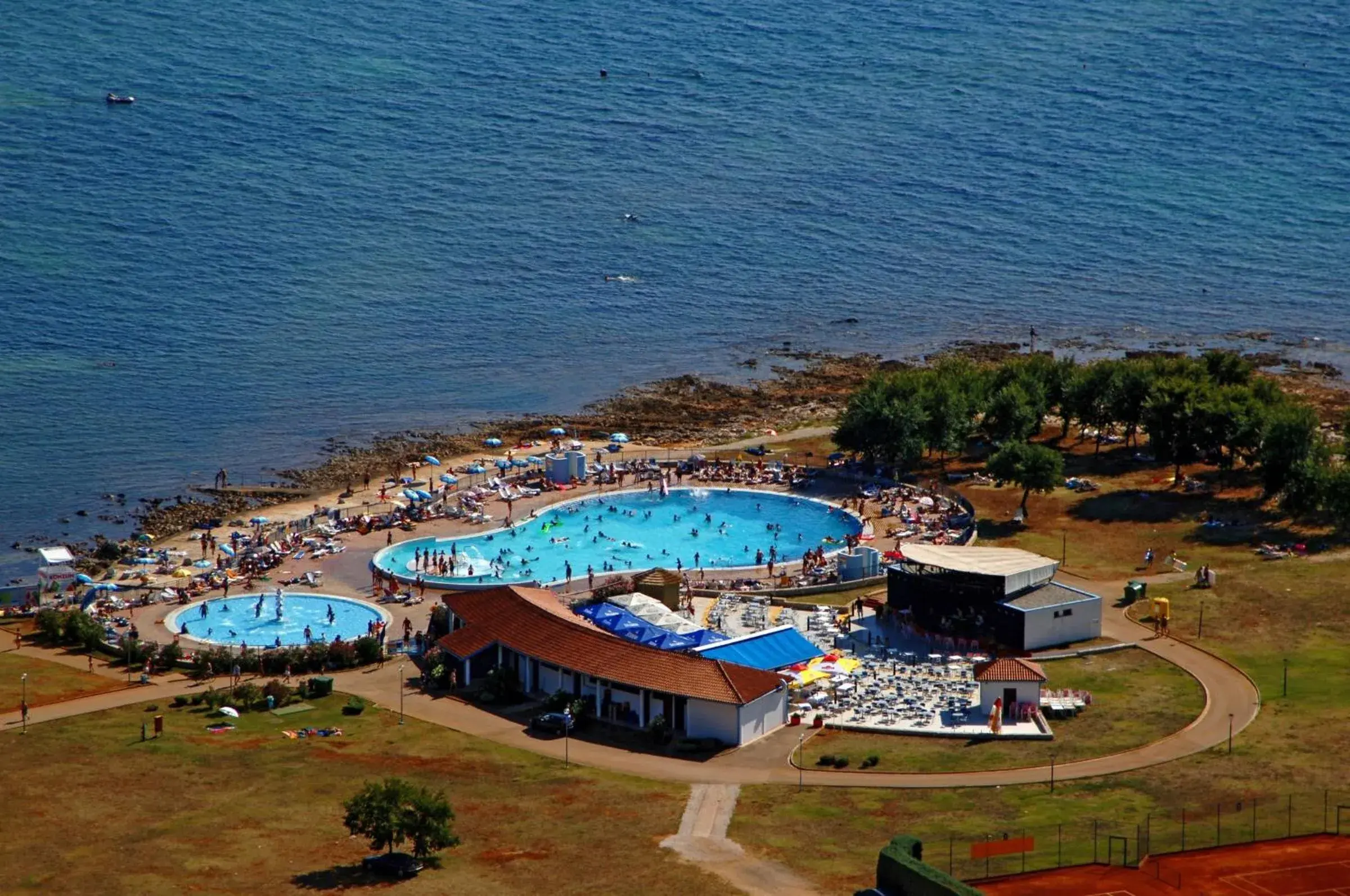 Beach, Bird's-eye View in Apartments Polynesia Plava Laguna