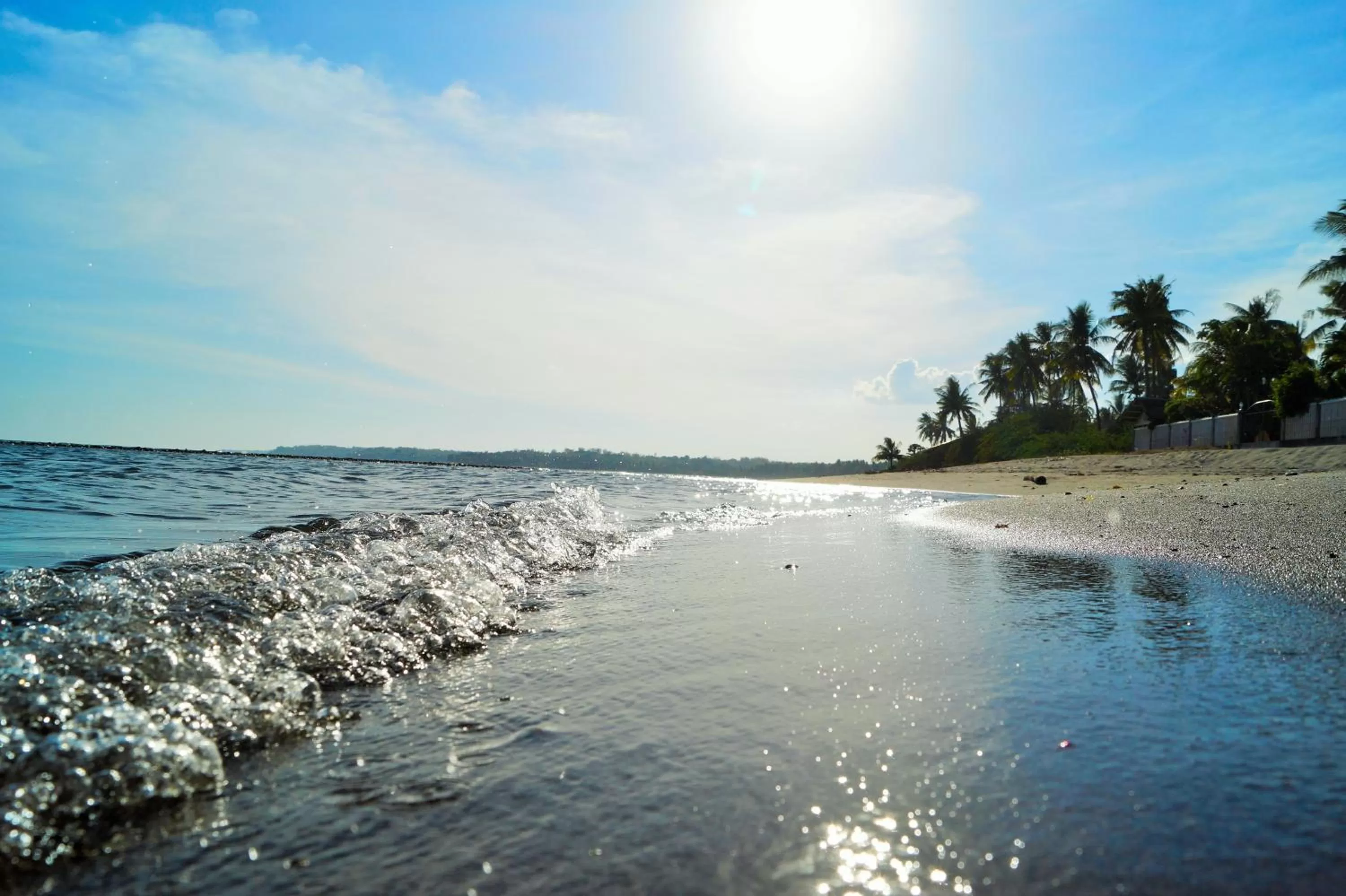 Beach in Kav&#x27;s Beach Resort