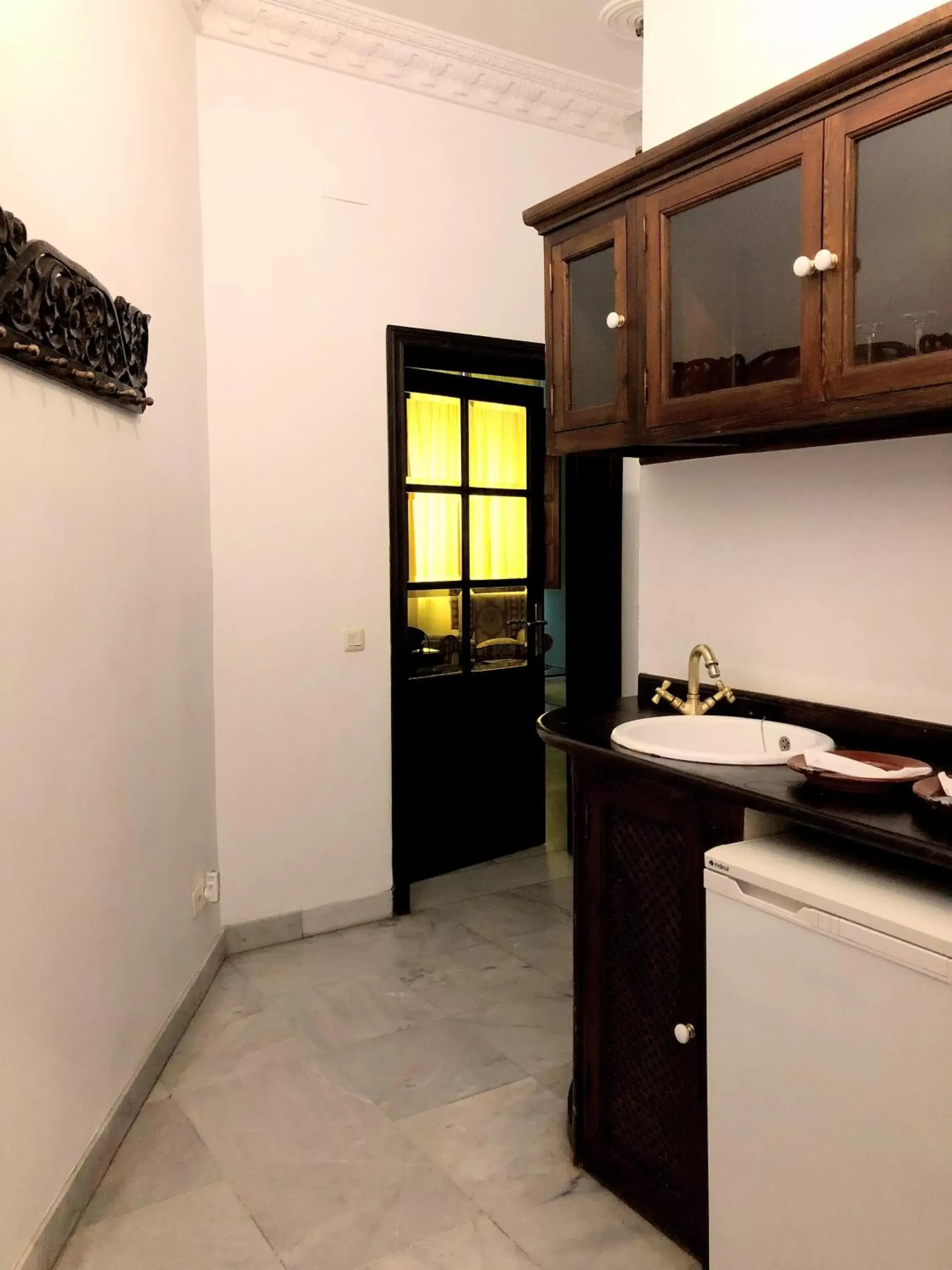 Kitchen or kitchenette, Bathroom in Hotel Casa Imperial