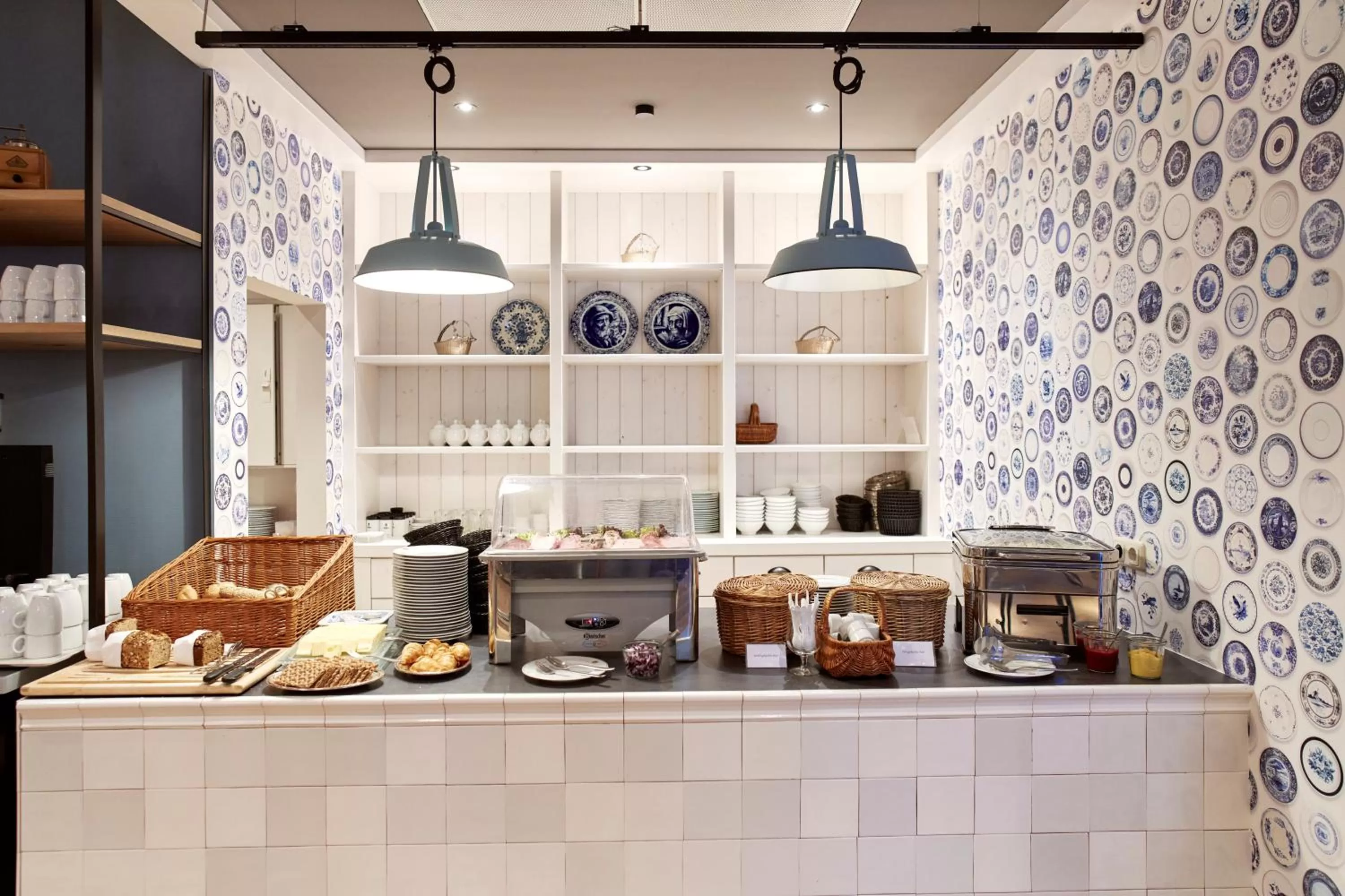 Breakfast in Der Kleine Hans - GARDELS Basics