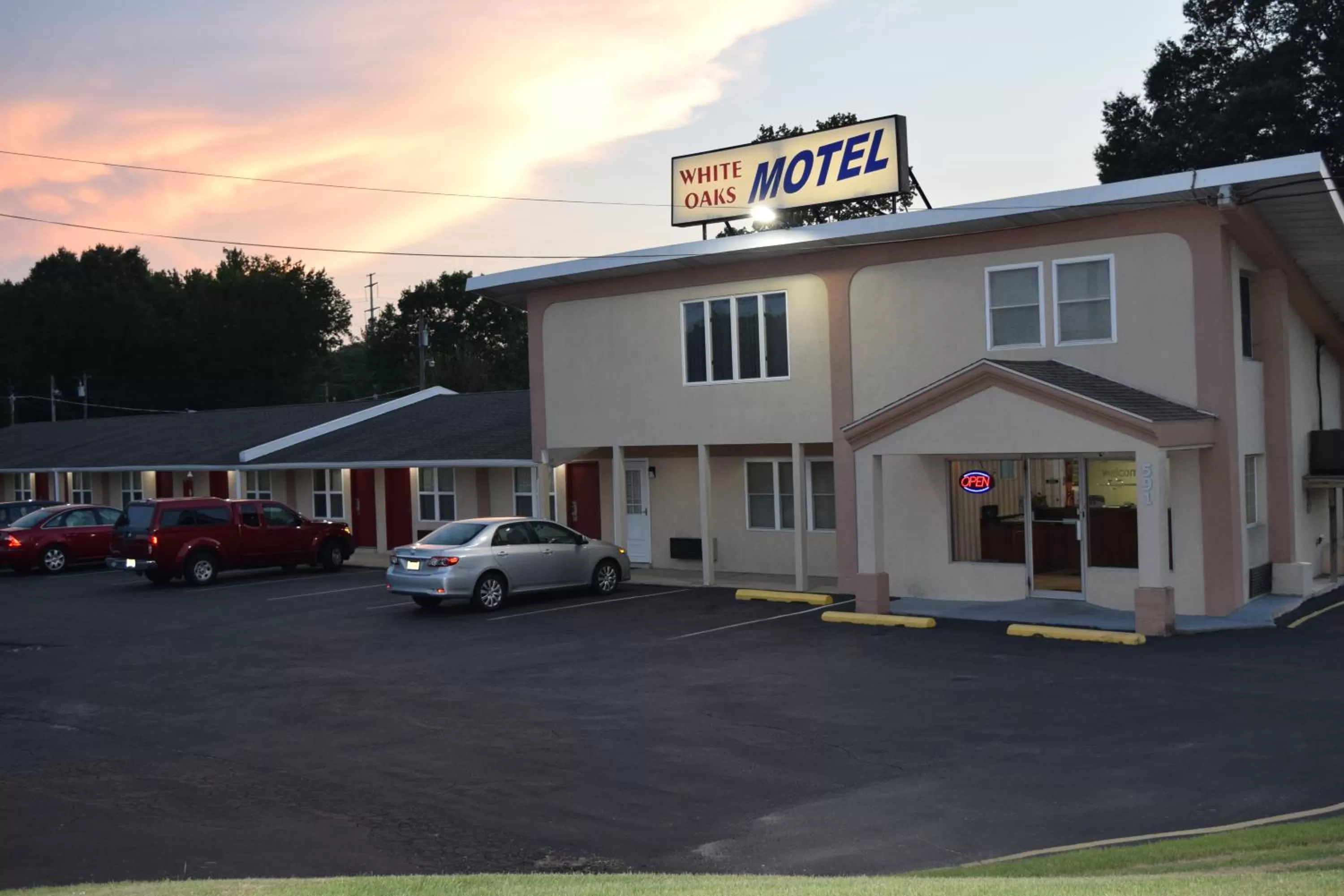 Property building in White Oaks Motel Pennsville/Carneys Point