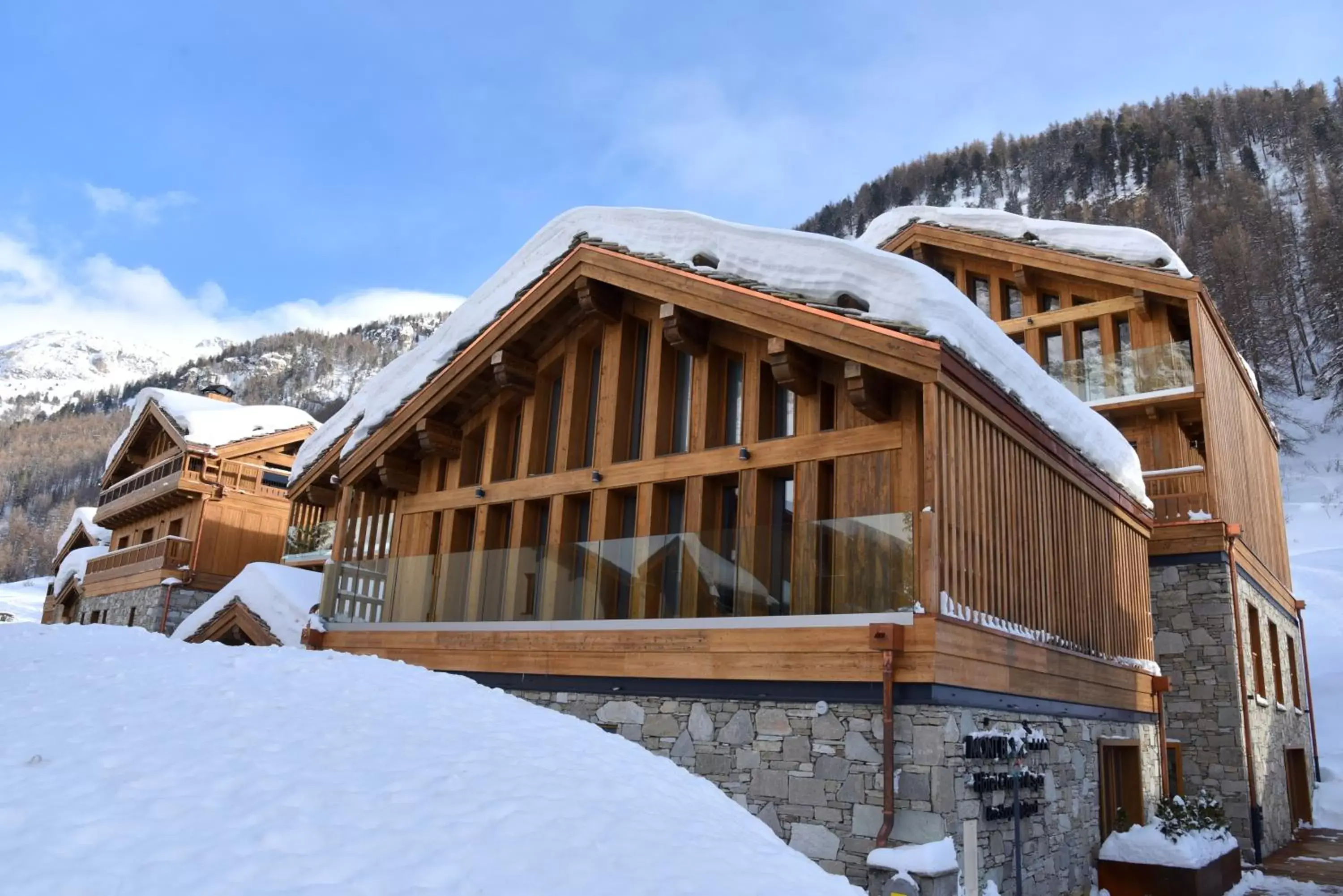 Winter in Hotel MONT-BLANC VAL D'ISERE
