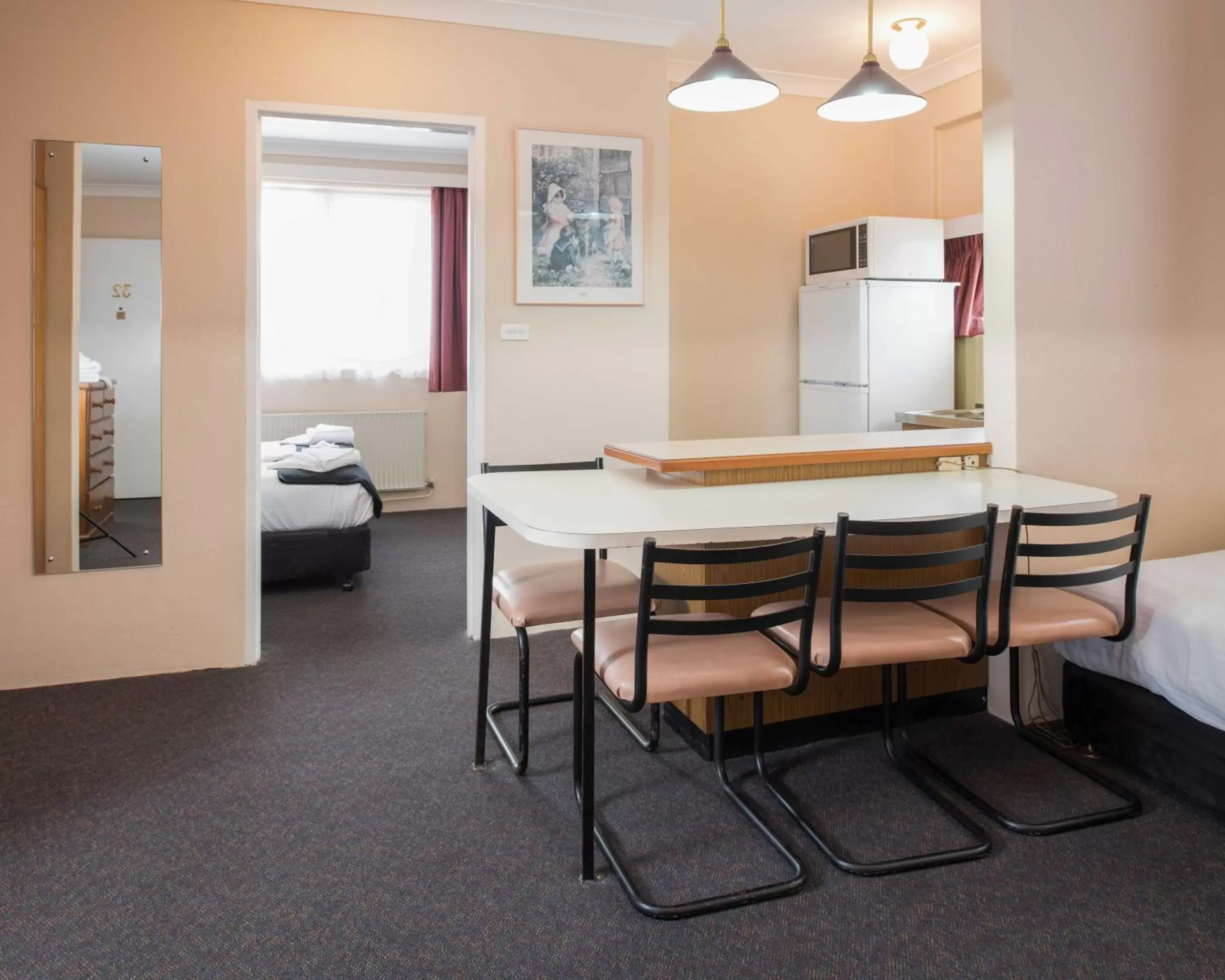 Dining Area in Katoomba Town Centre Motel