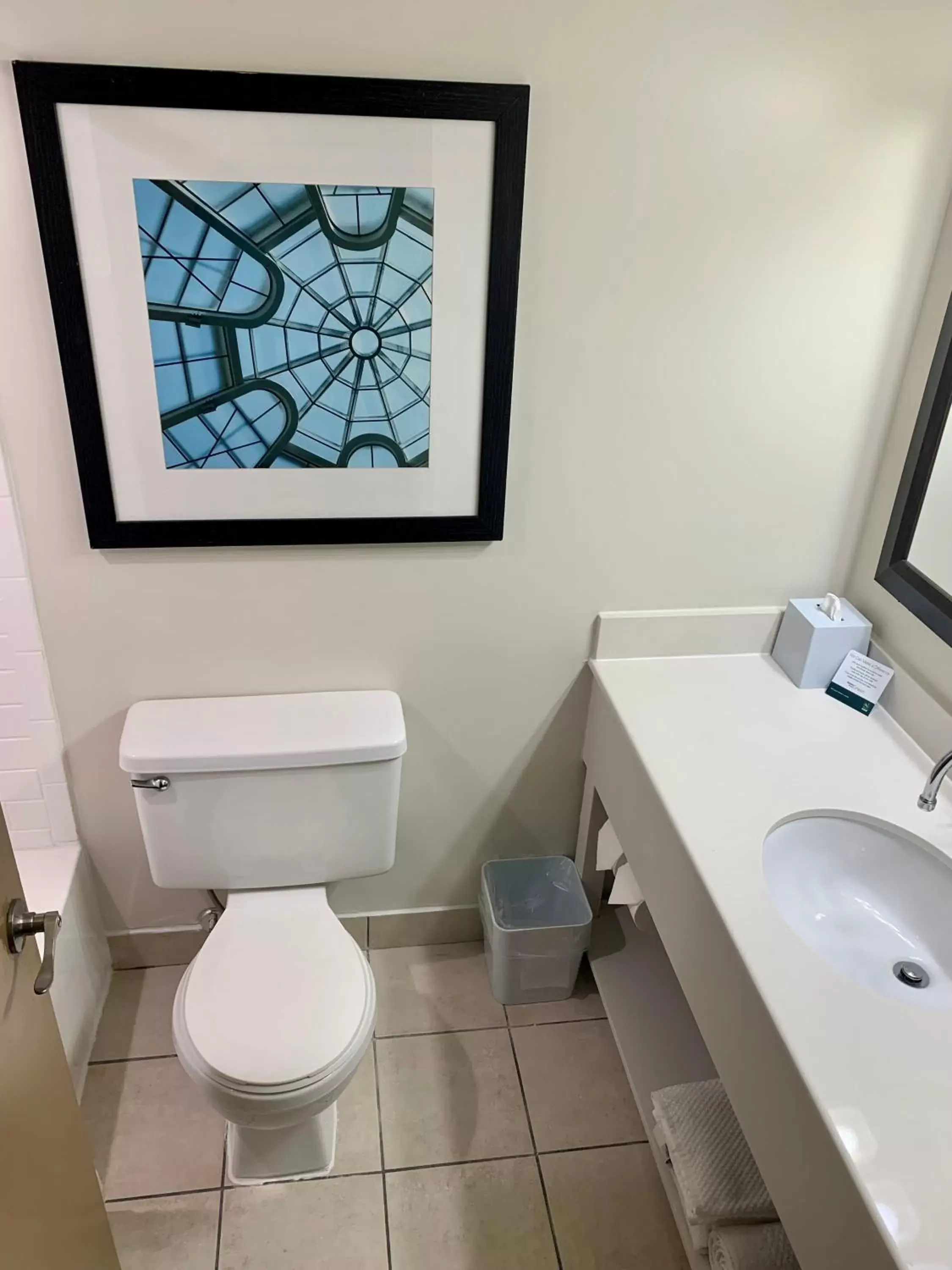 Toilet, Bathroom in Quality Inn Lexington - Horse Park