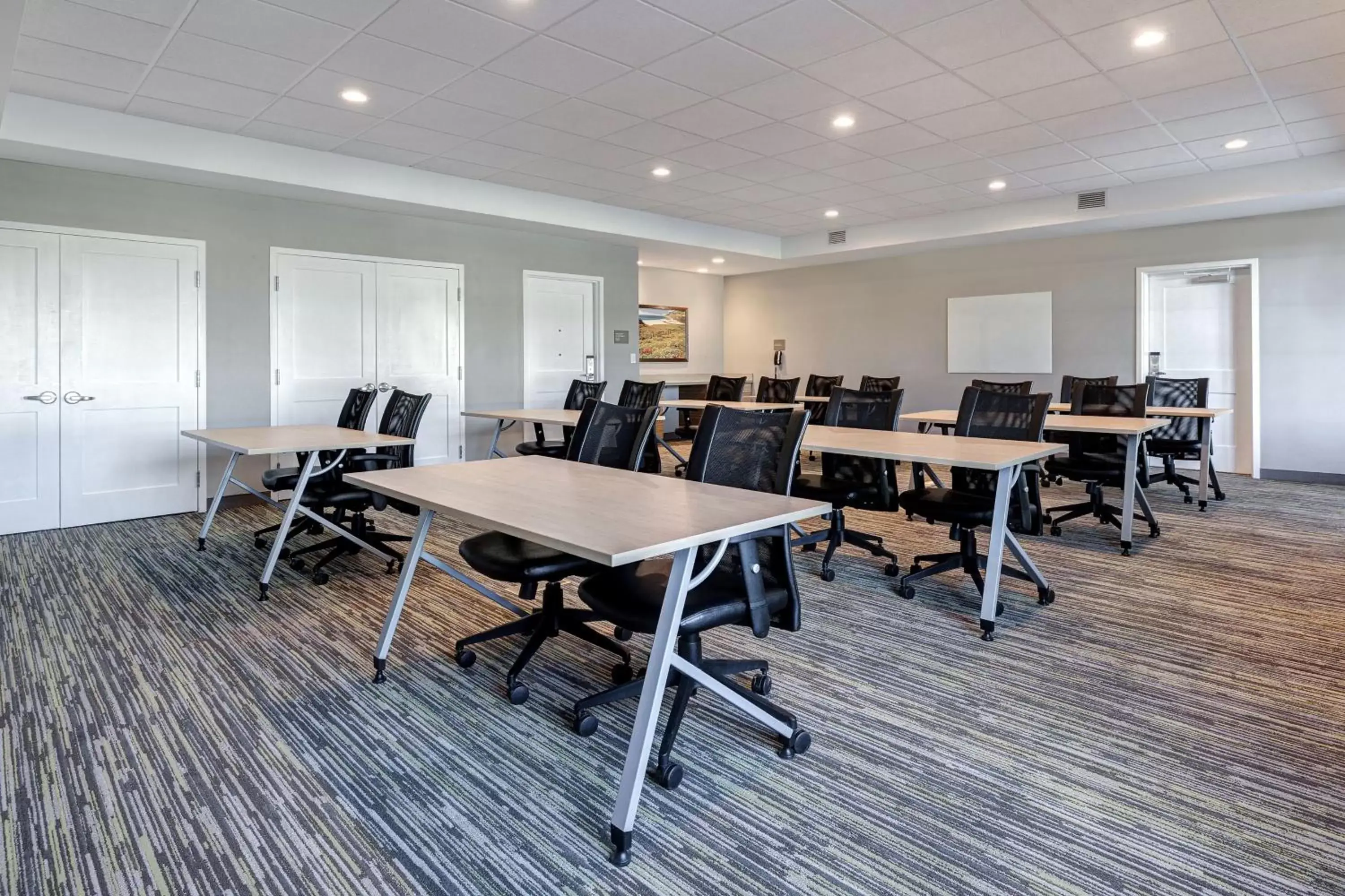 Meeting/conference room in TownePlace Suites by Marriott San Luis Obispo