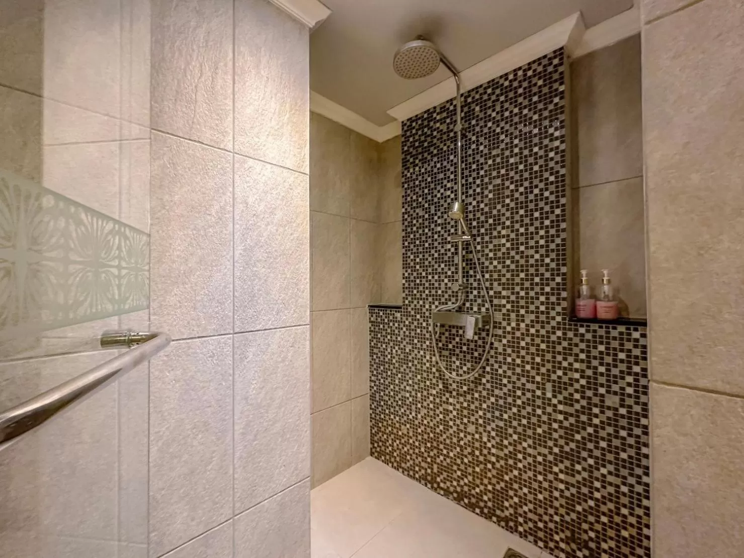 Bathroom in At Pingnakorn Riverside