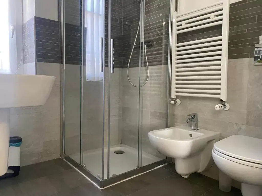 Bathroom in Hotel Lago di Como