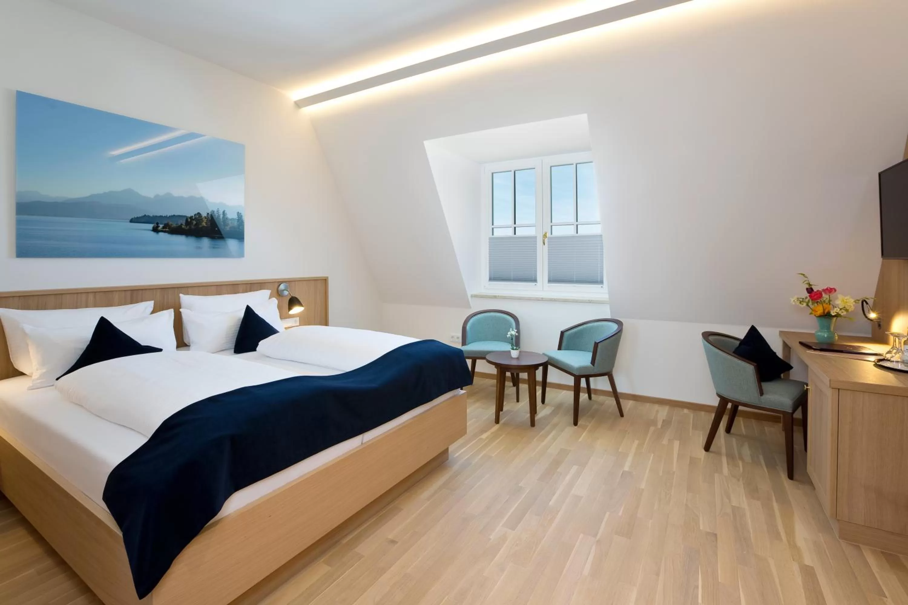 Photo of the whole room, Bed in Hotel Hirsch