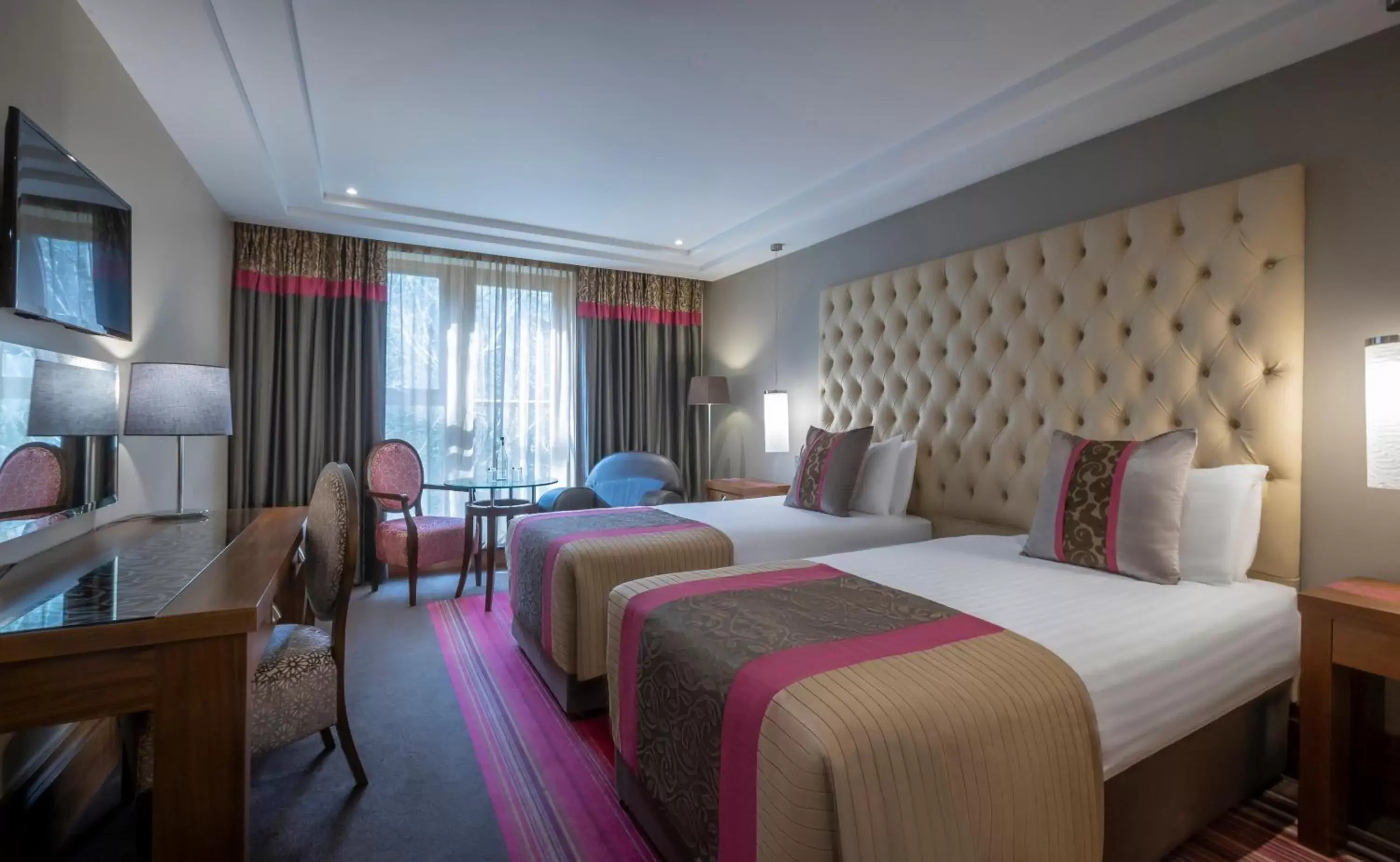 Photo of the whole room, Bed in The Maritime Photo of the whole room, Bed in The Maritime