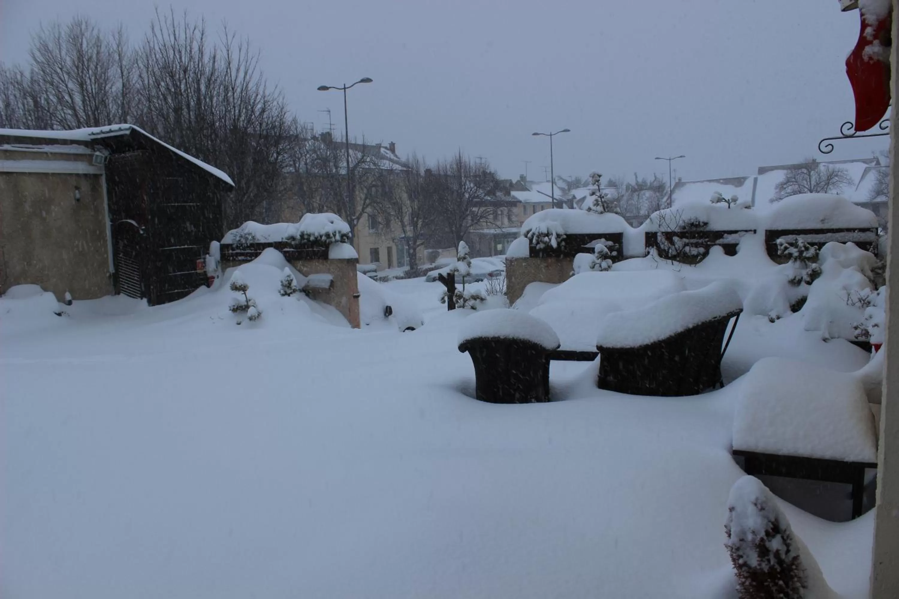 Property building in Hotel Le Connetable