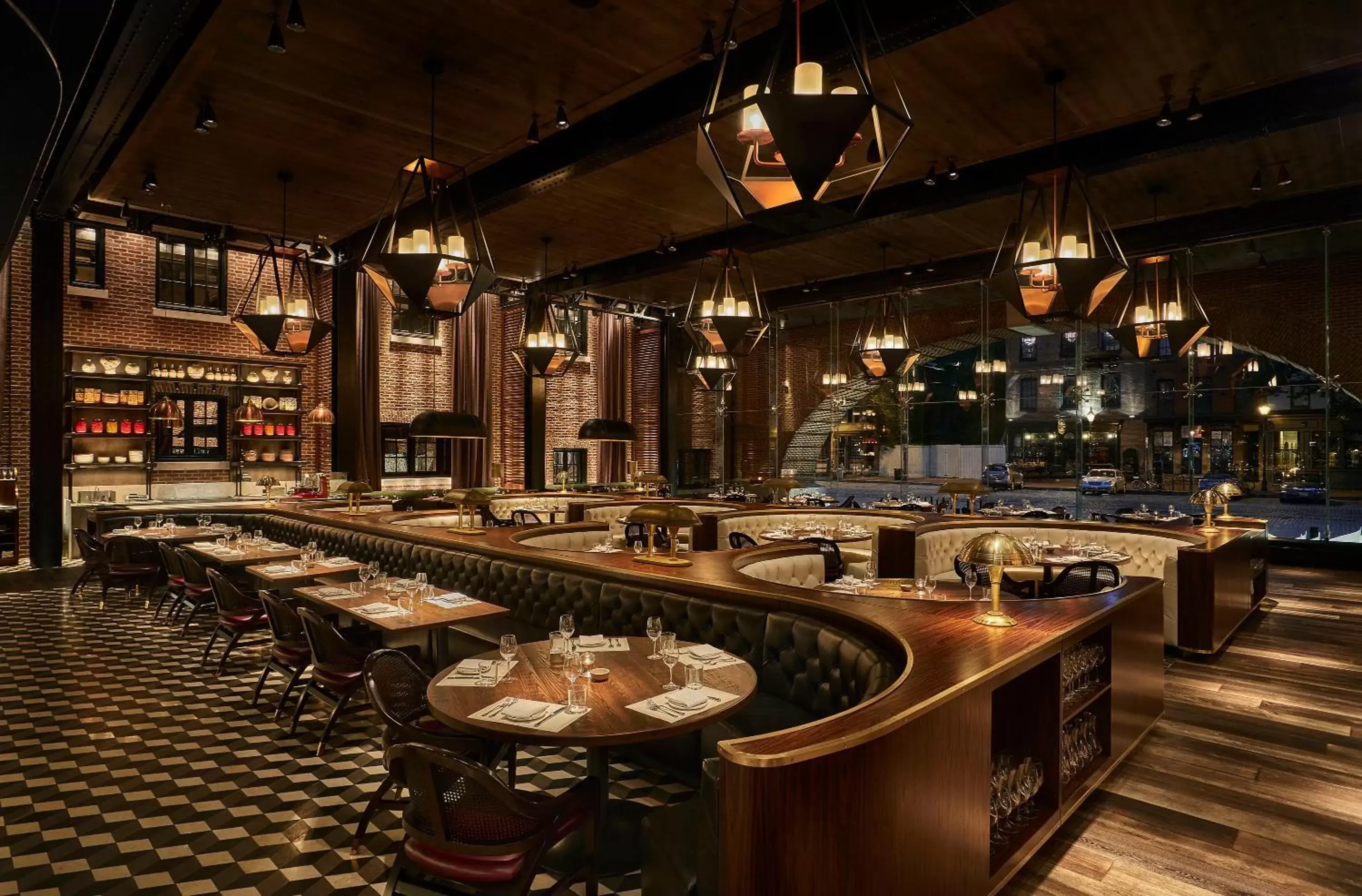 Restaurant/Places to Eat in Sagamore Pendry Baltimore