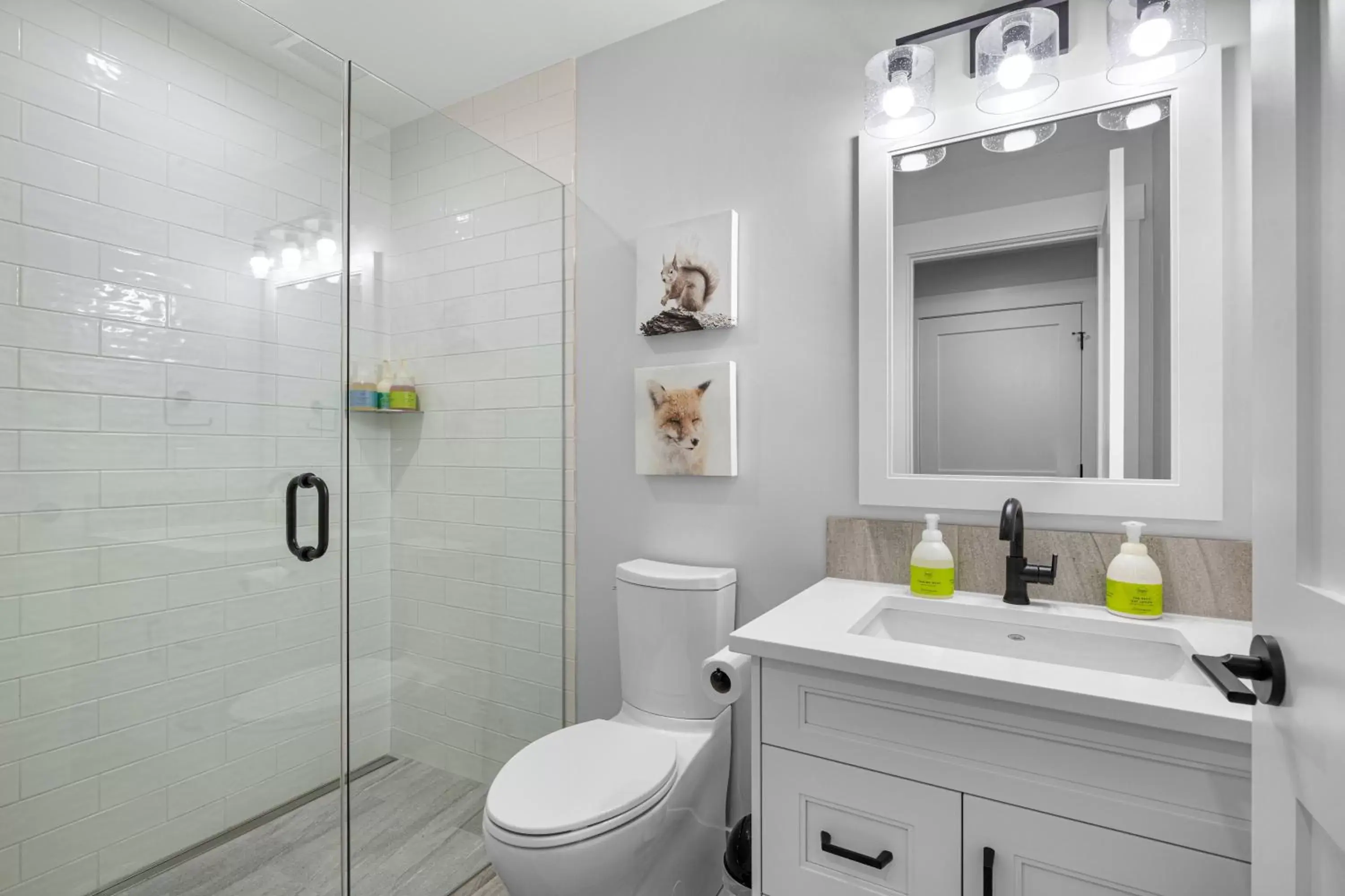 Bathroom in Tamarack Lodge by Spring Creek Vacations