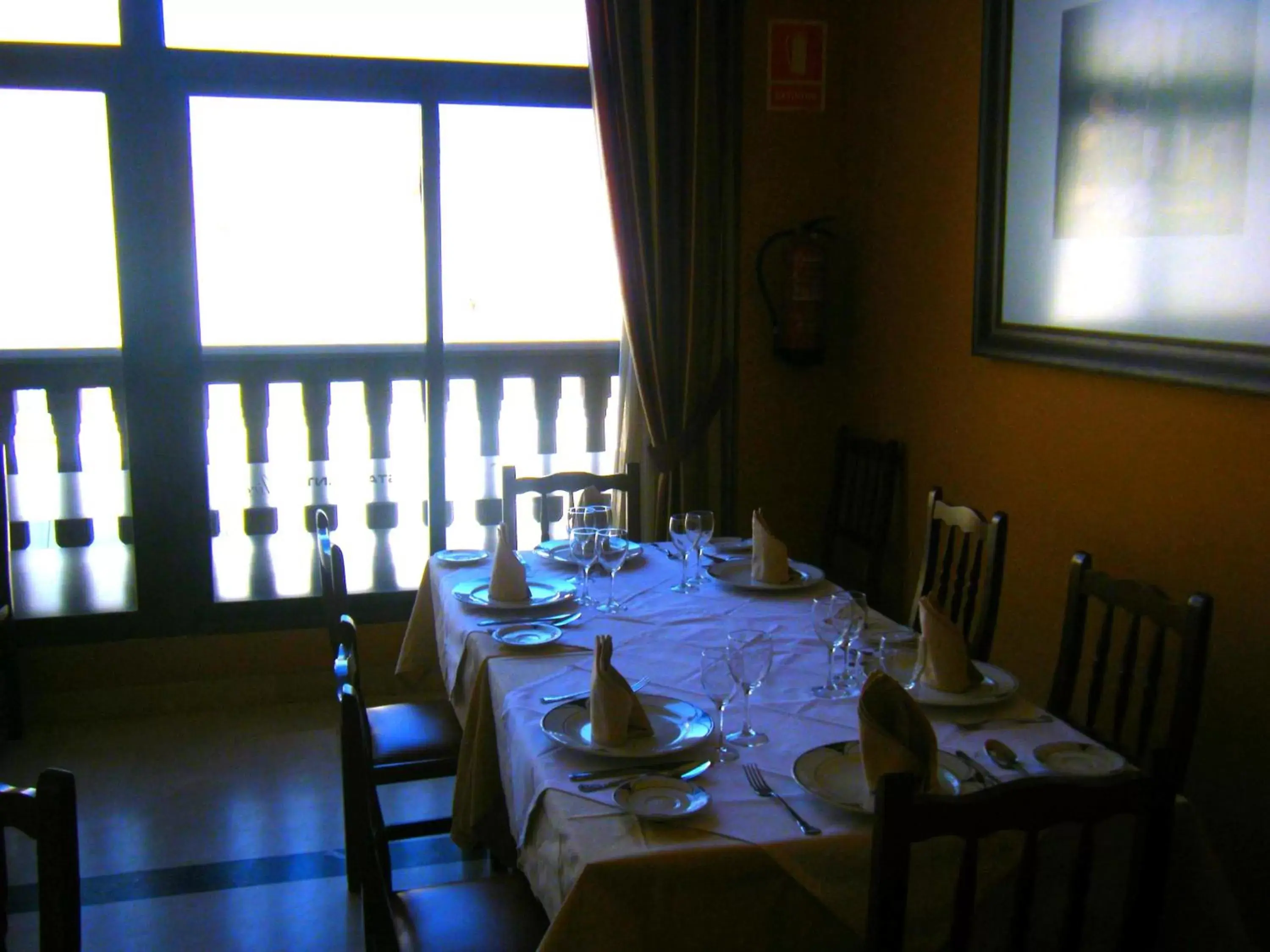 Restaurant/Places to Eat in Hotel Mirador