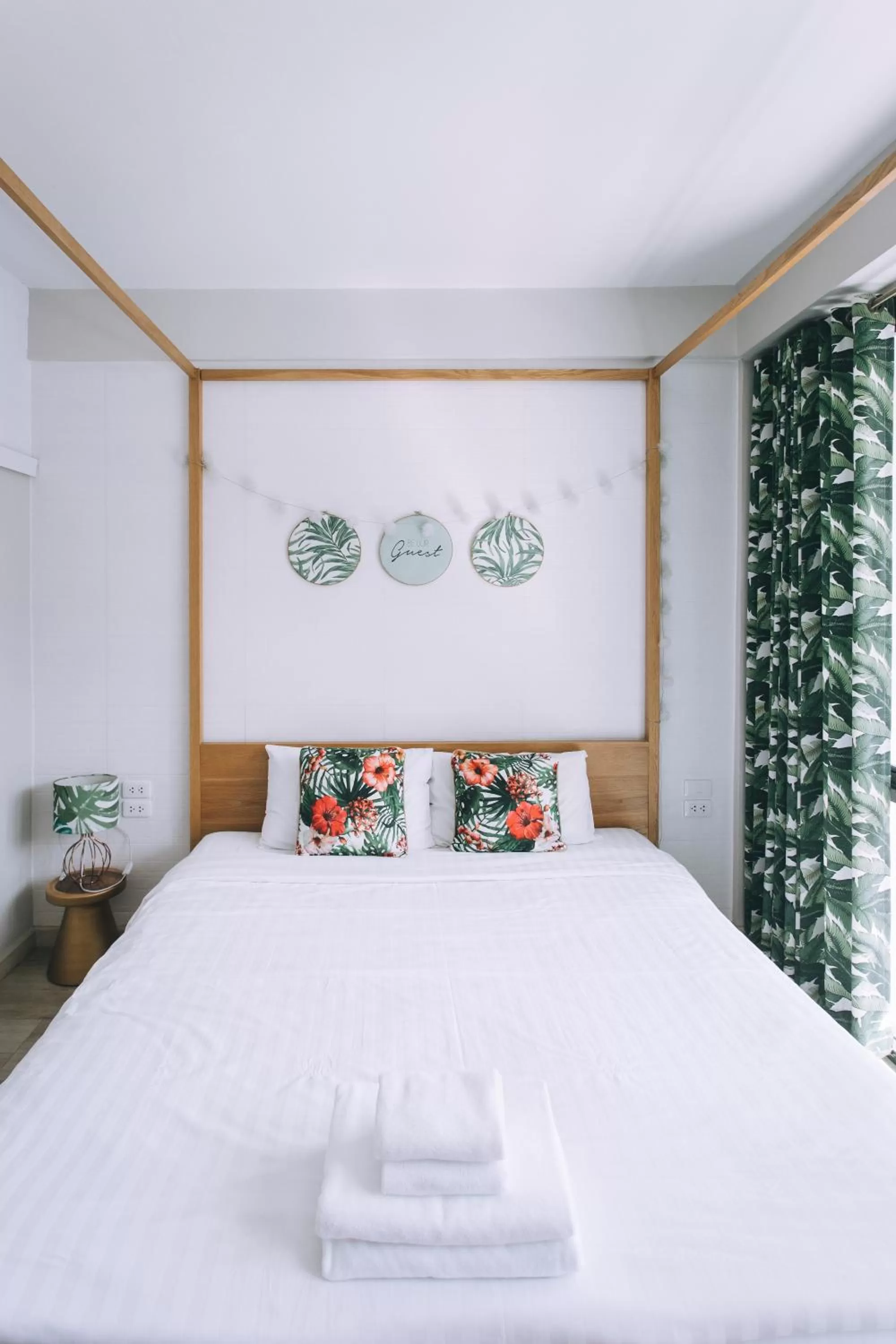 Bed in J's Cafe and Poshtel