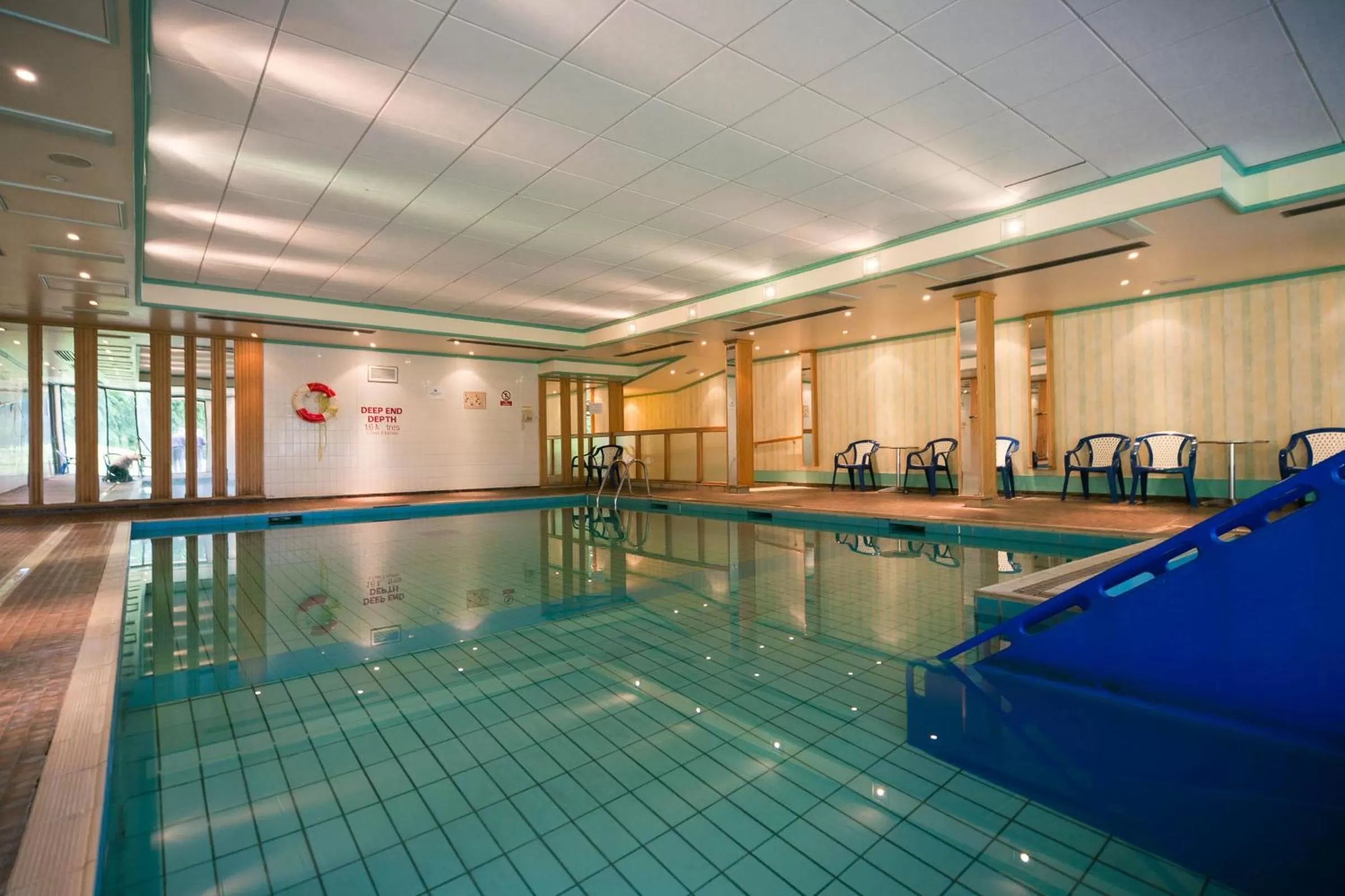 Swimming pool in Langstone Cliff Hotel