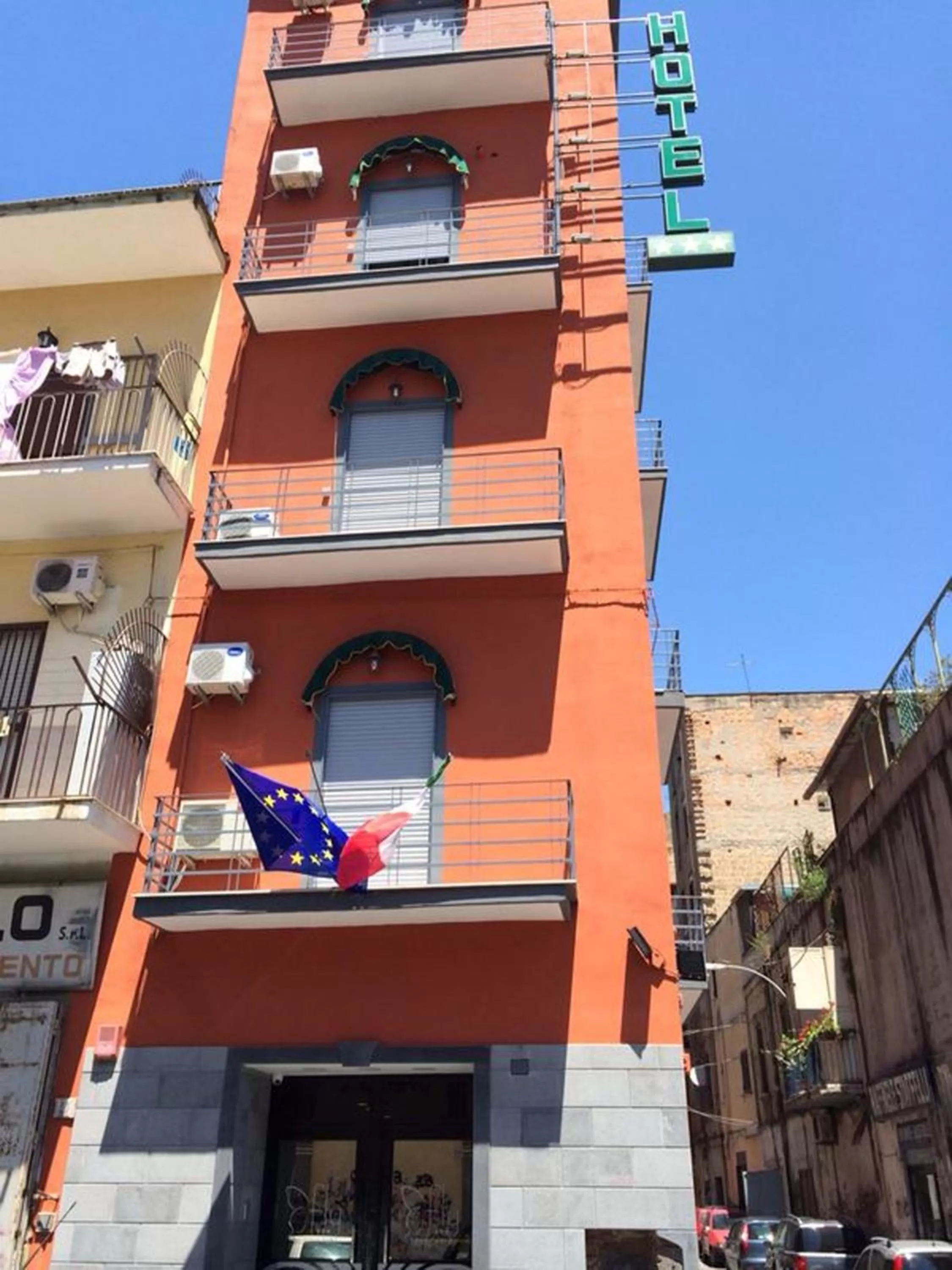 Property building in Fly Boutique Hotel