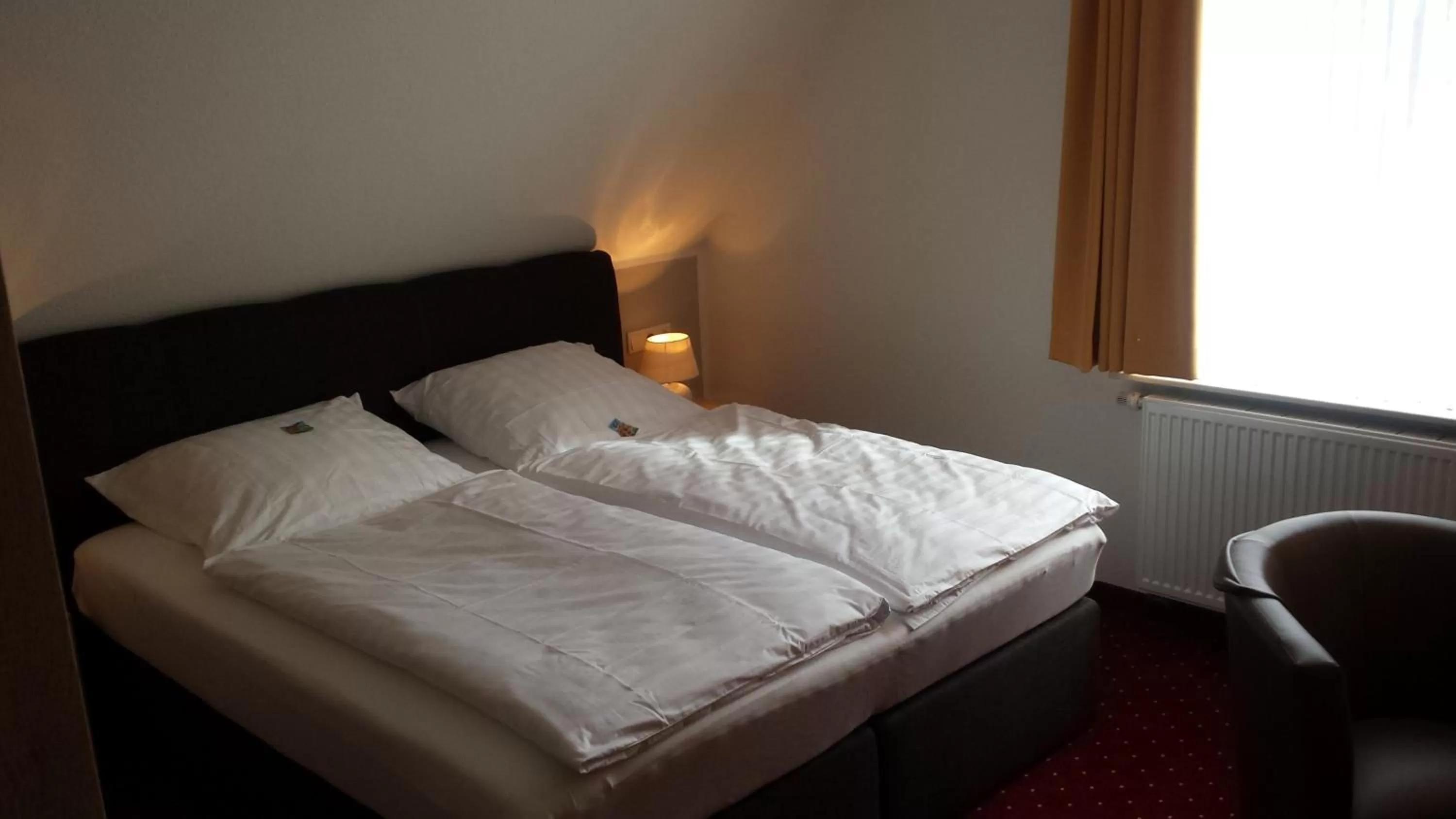 Day, Bed in Hotel Bohlje