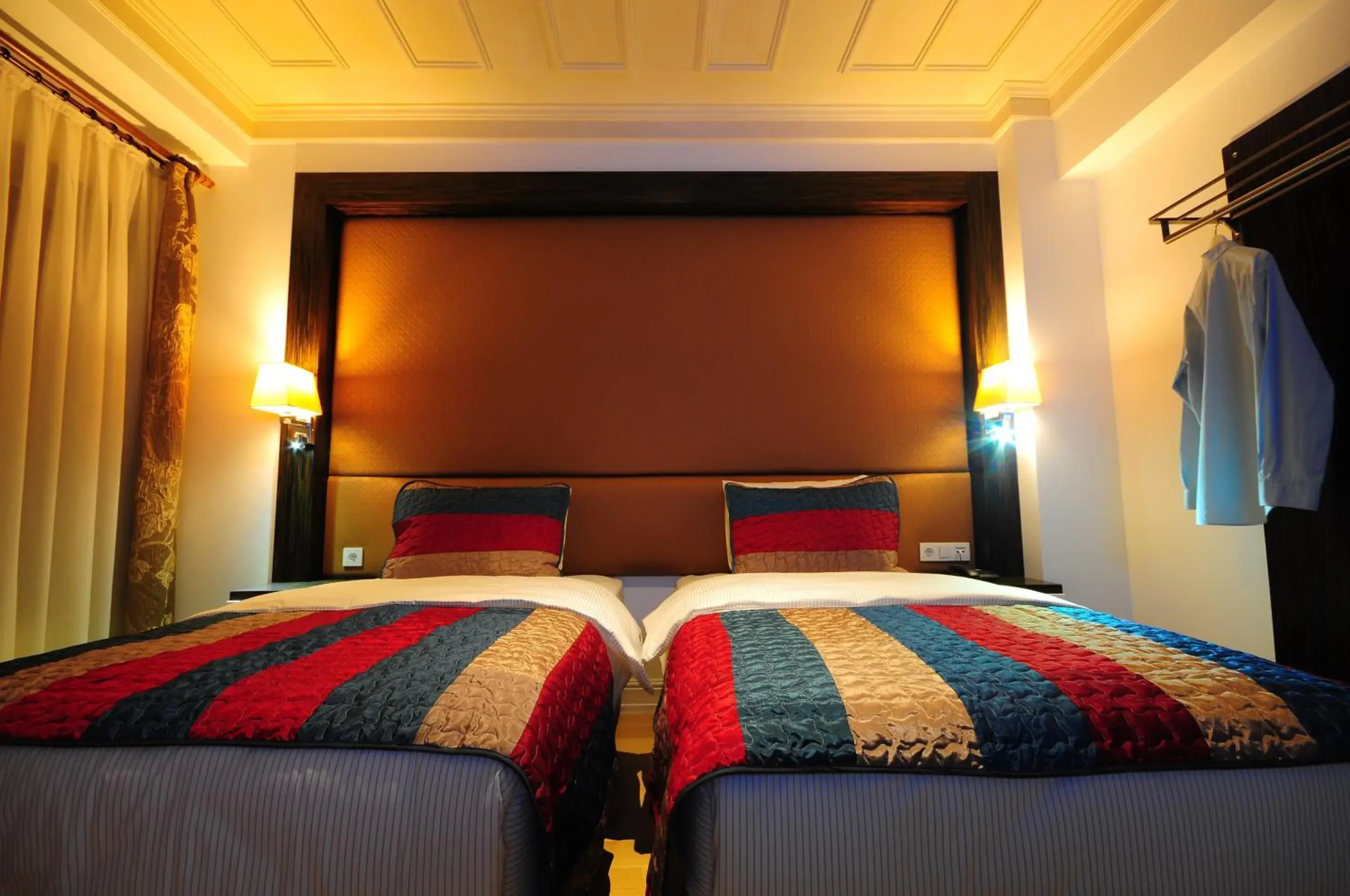 Bed in Ottopera Hotel