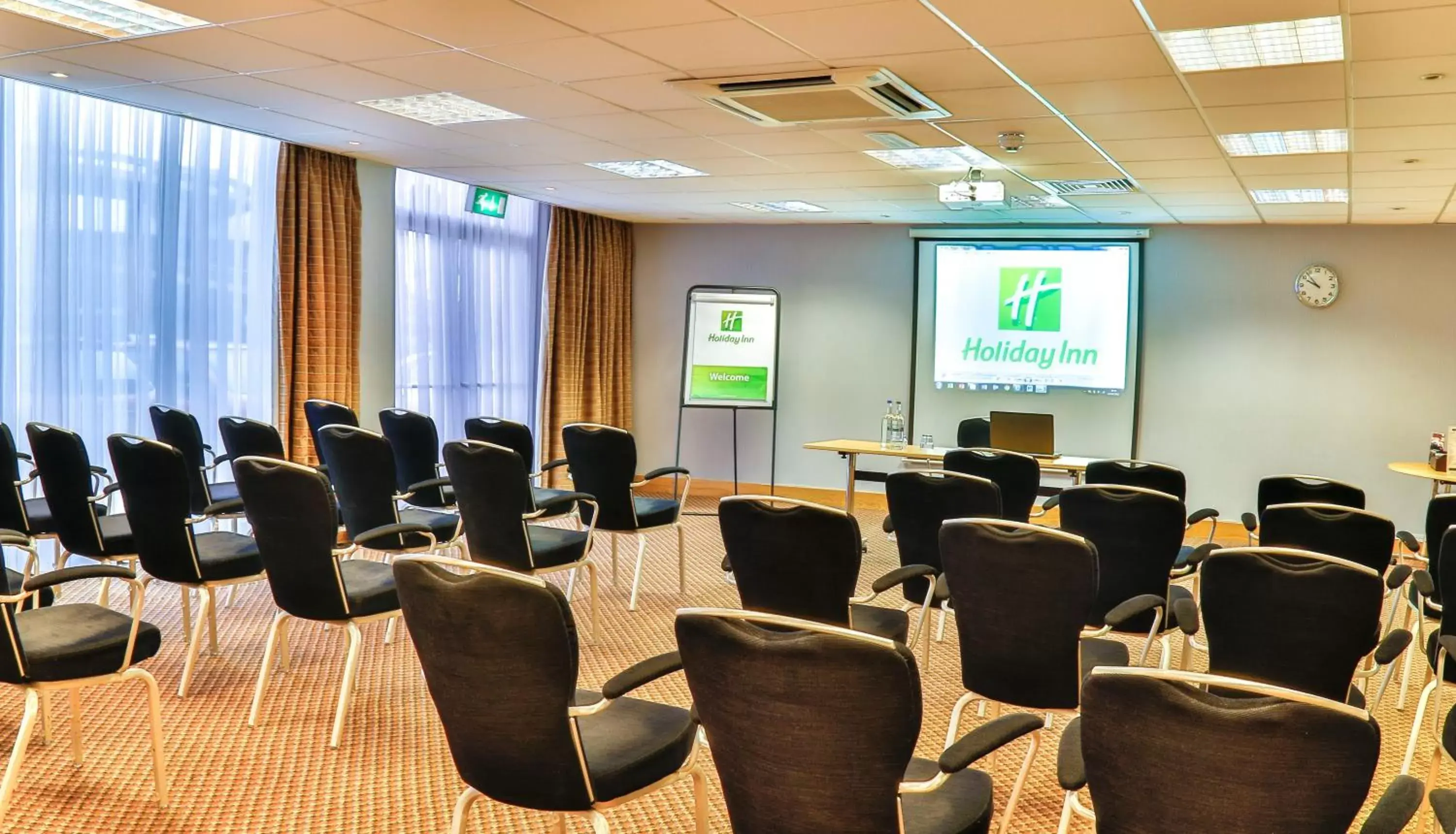 Meeting/conference room in Holiday Inn Preston, an IHG Hotel