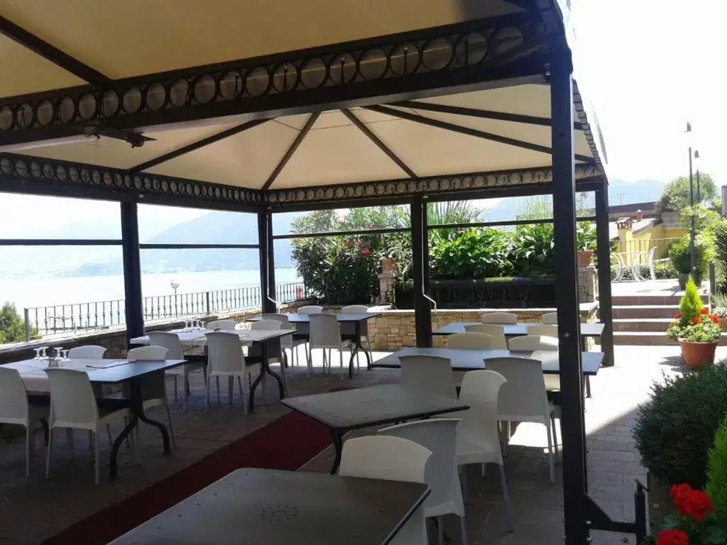 Patio, Restaurant/Places to Eat in Locanda del Lago Rosmunda