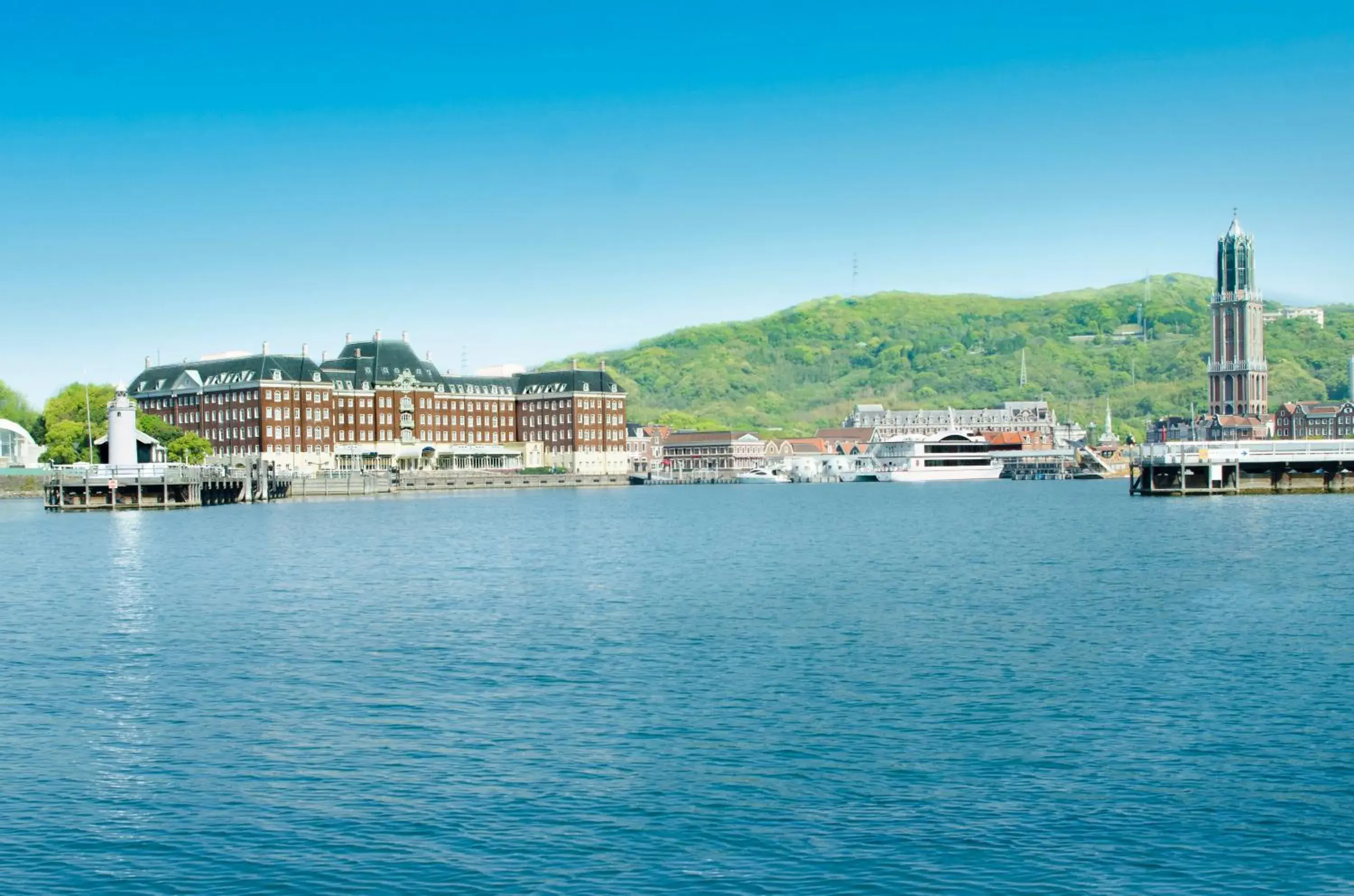 Facade/entrance in Watermark Hotel Nagasaki Huis Ten Bosch