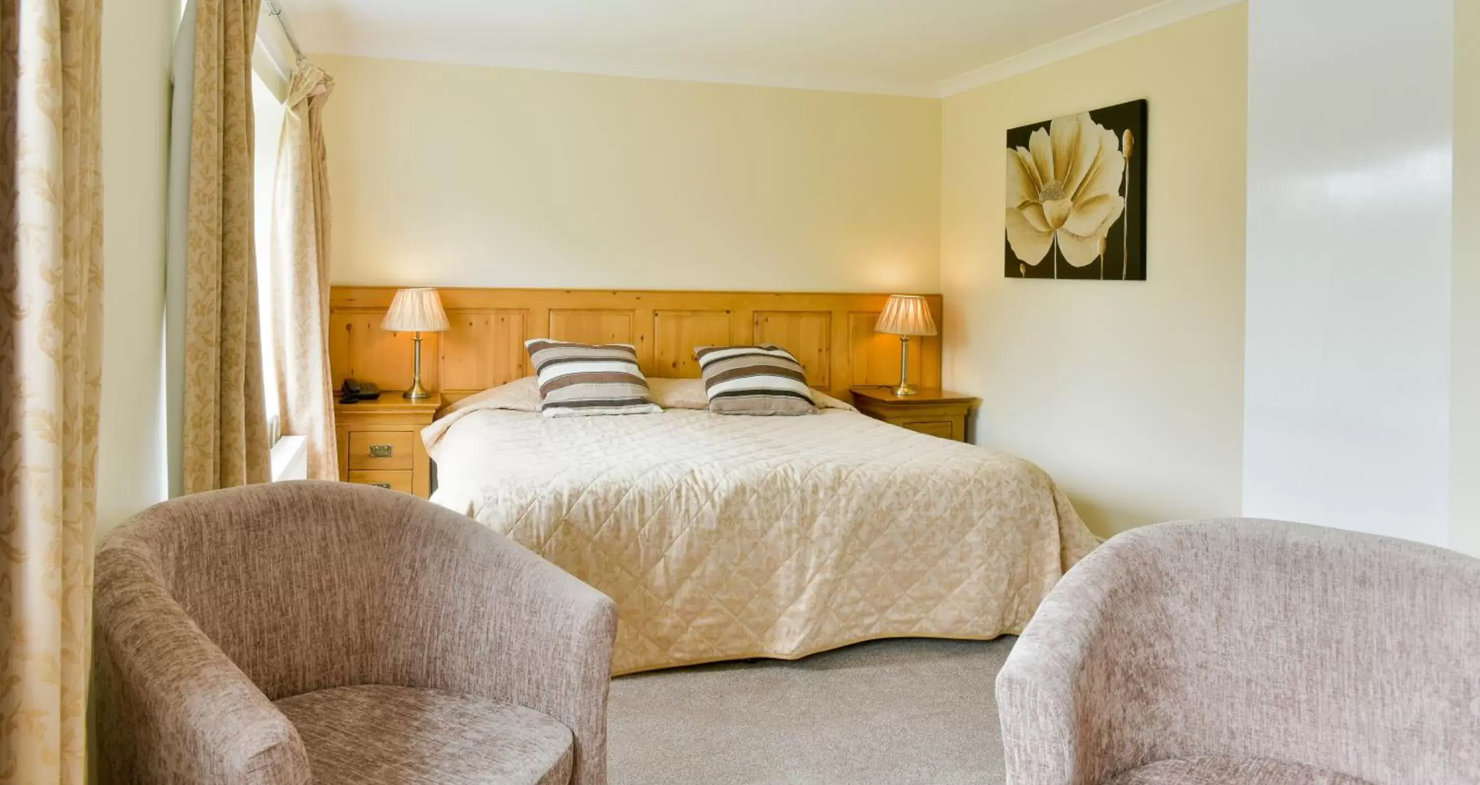 Bedroom, Bed in Edenhall Country Hotel