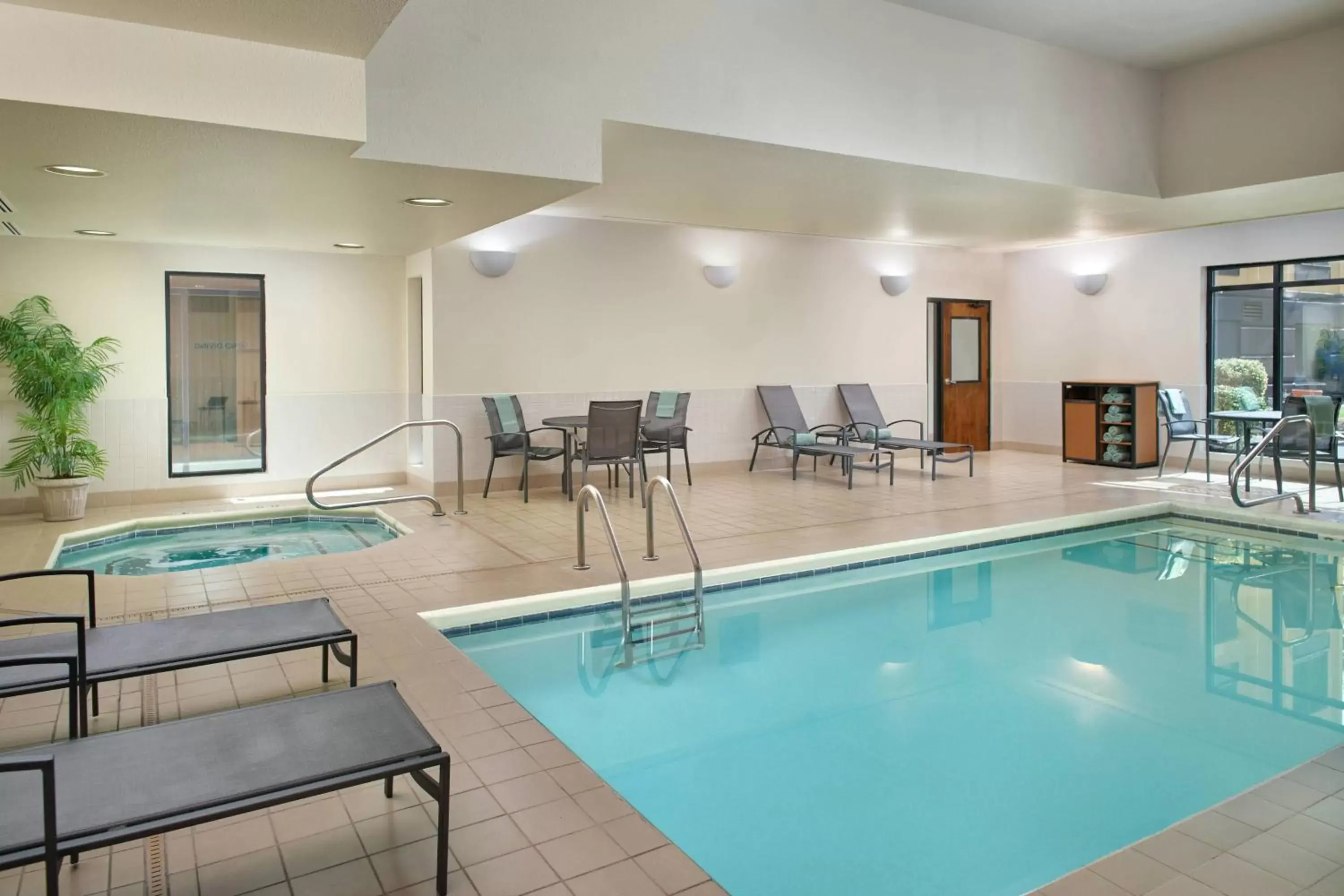 Swimming Pool in Fairfield by Marriott Inn & Suites Asheville Outlets