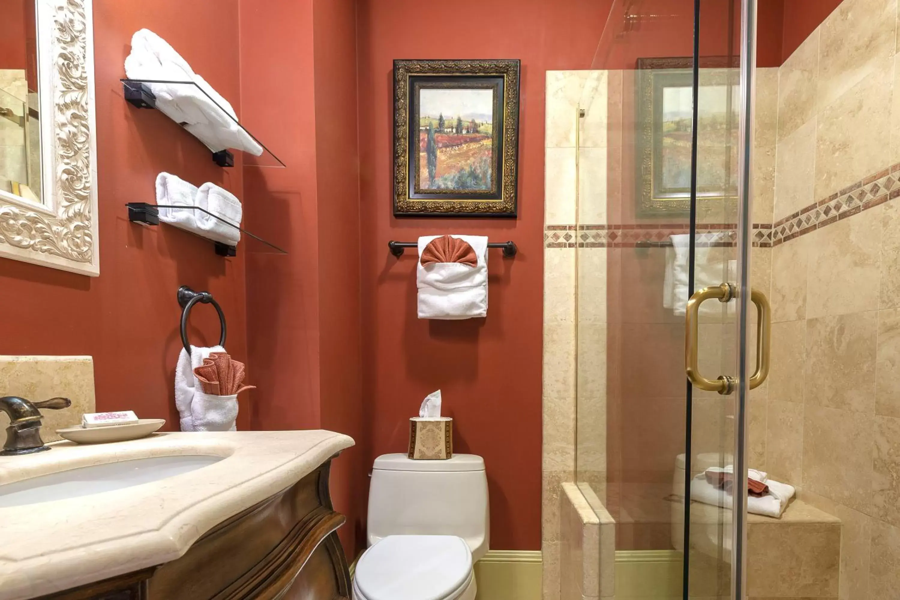 Shower, Bathroom in Cedar House Inn