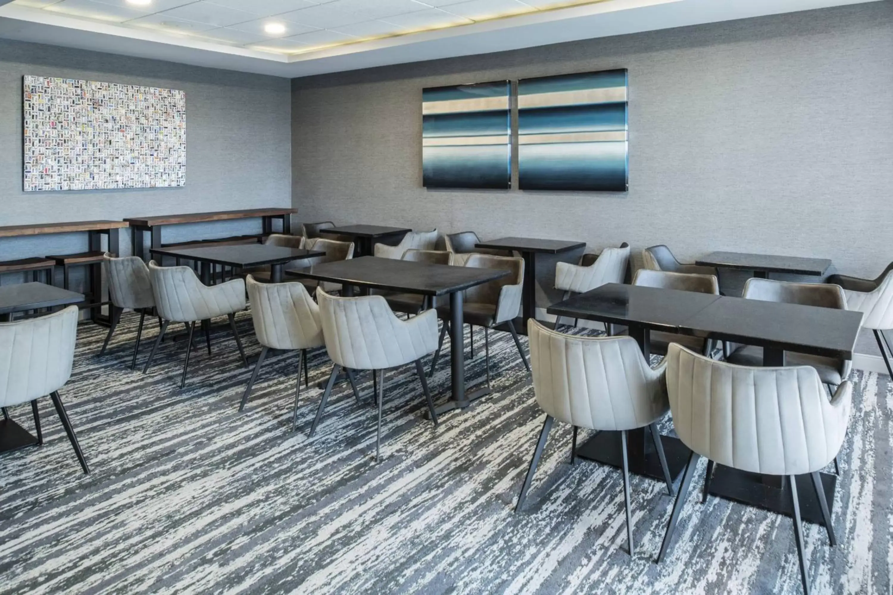 Breakfast, Restaurant/Places to Eat in TownePlace Suites by Marriott Providence North Kingstown