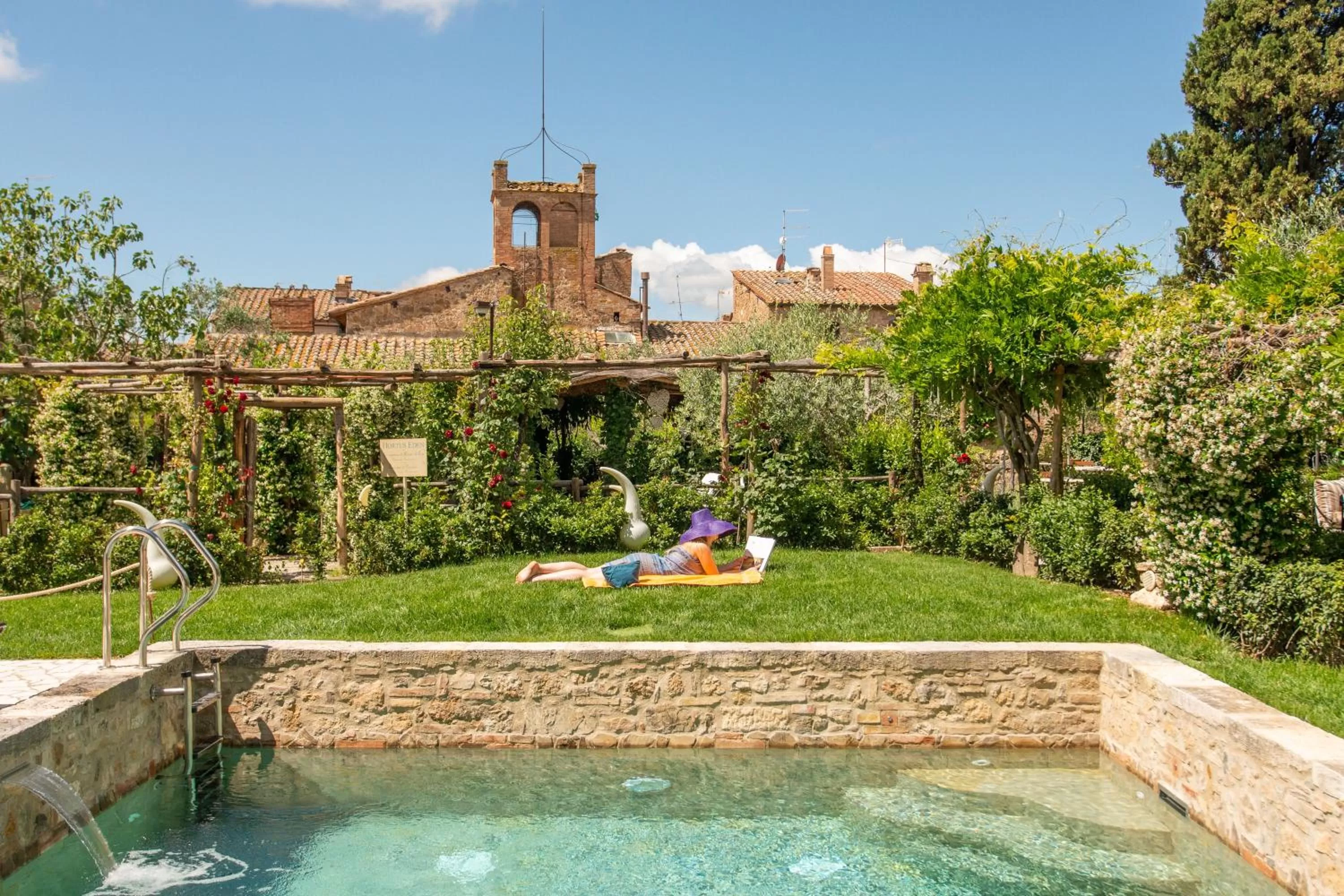 People in PALAZZO DEL CAPITANO Wellness & Relais - Luxury Borgo Capitano Collection