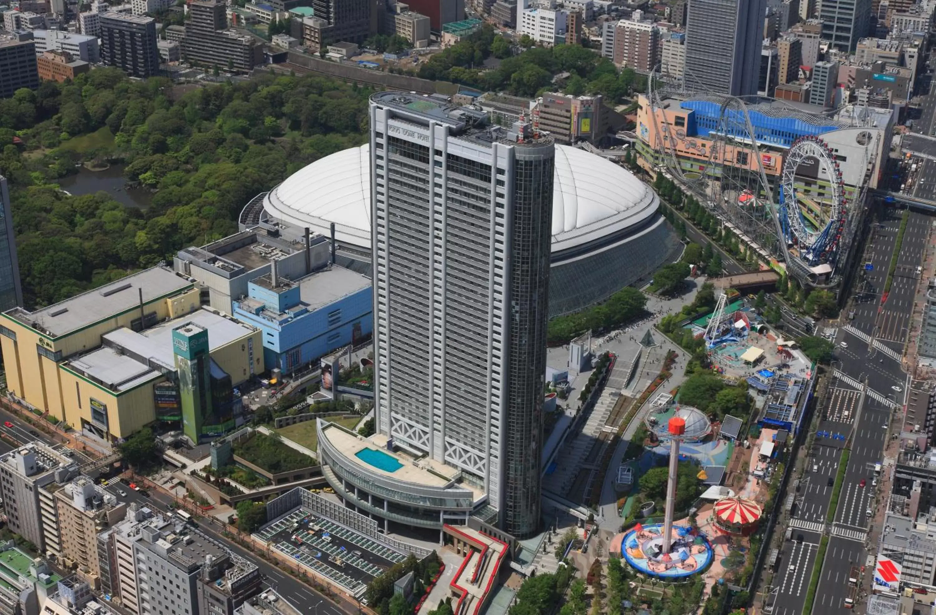 Facade/entrance, Bird's-eye View in Tokyo Dome Hotel