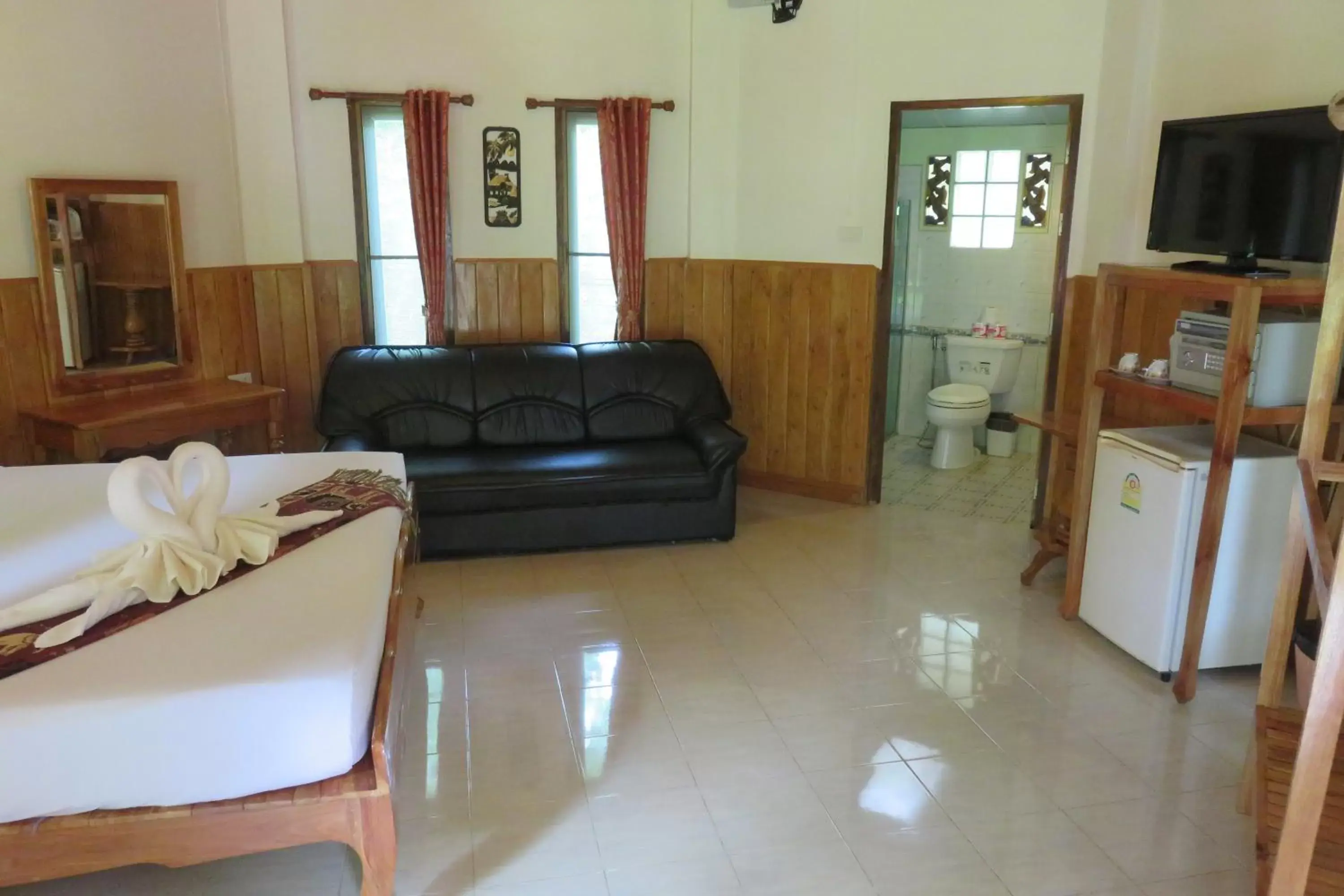 Bedroom, Seating Area in Macura Resort