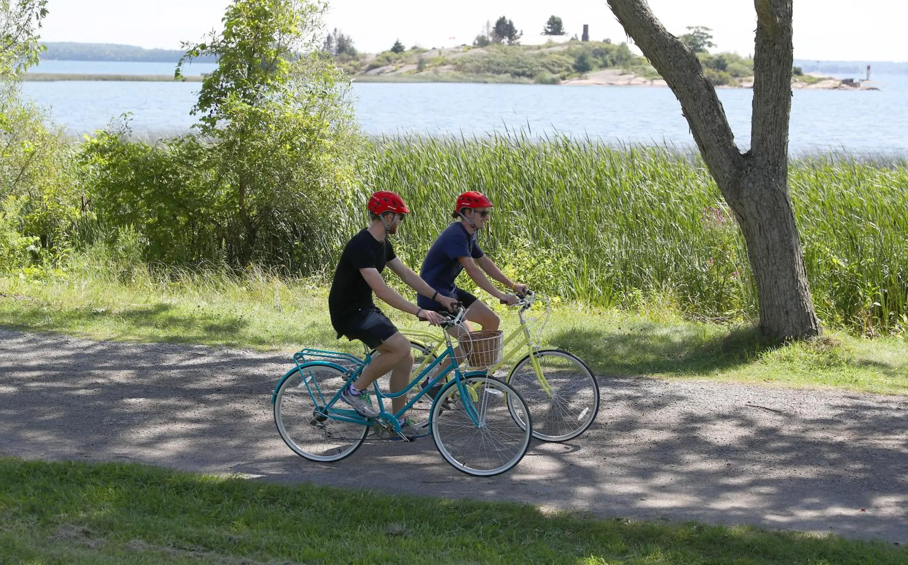 Cycling, Biking in Ramada by Wyndham Gananoque Provincial Inn