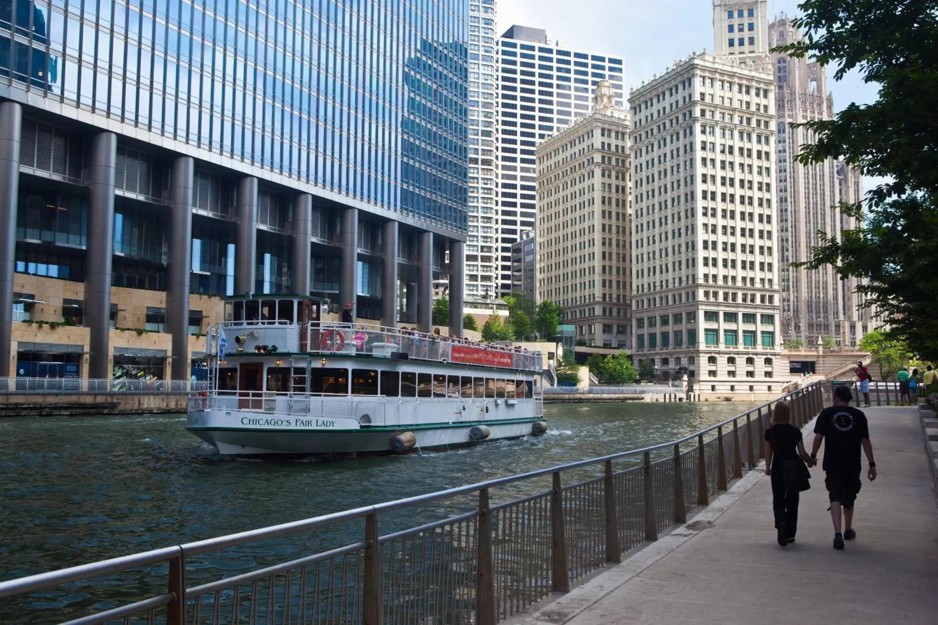 Property building in Renaissance Chicago Downtown Hotel