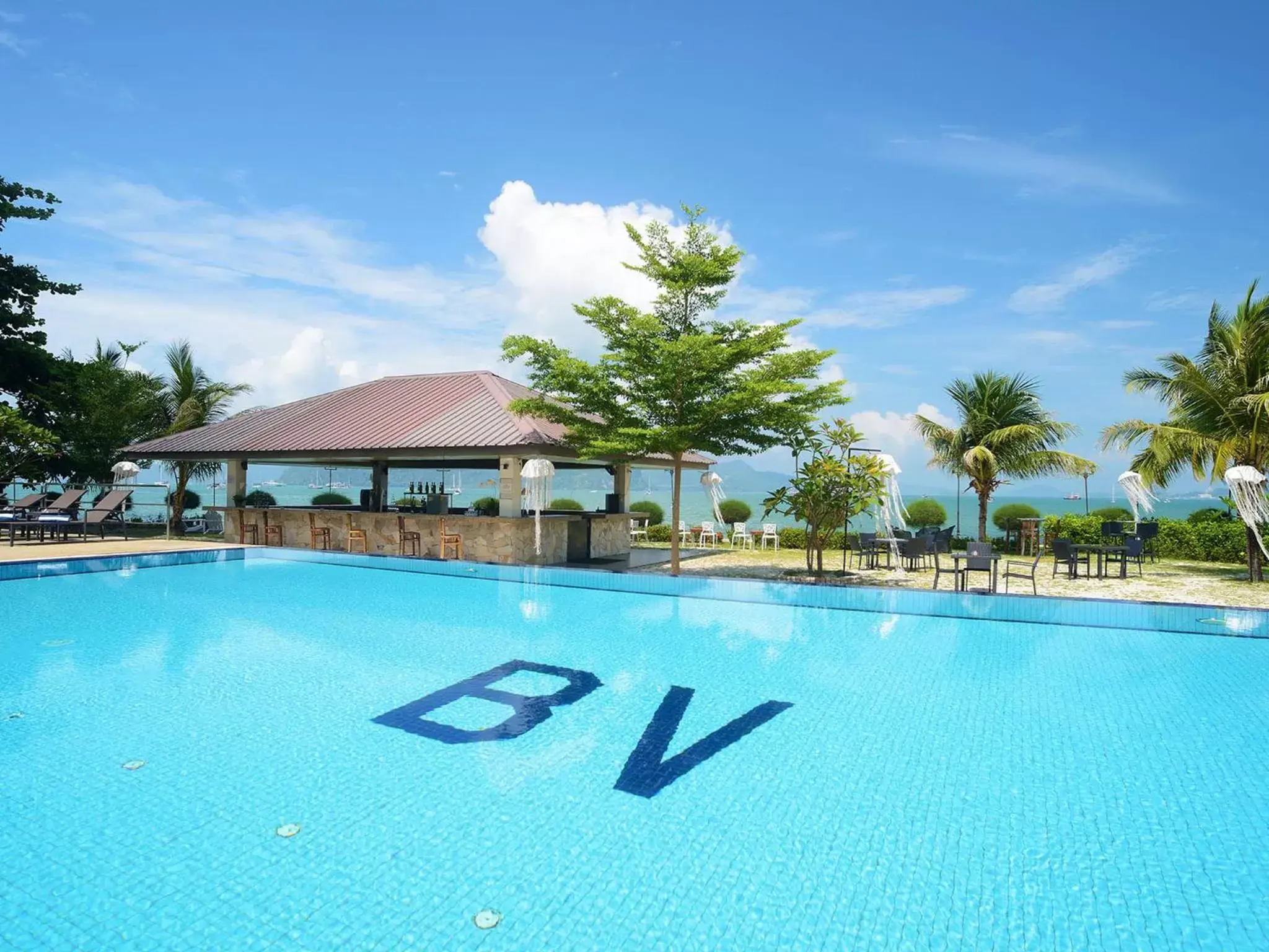 Sea view, Swimming Pool in Bella Vista Waterfront Resort, Kuah Langkawi