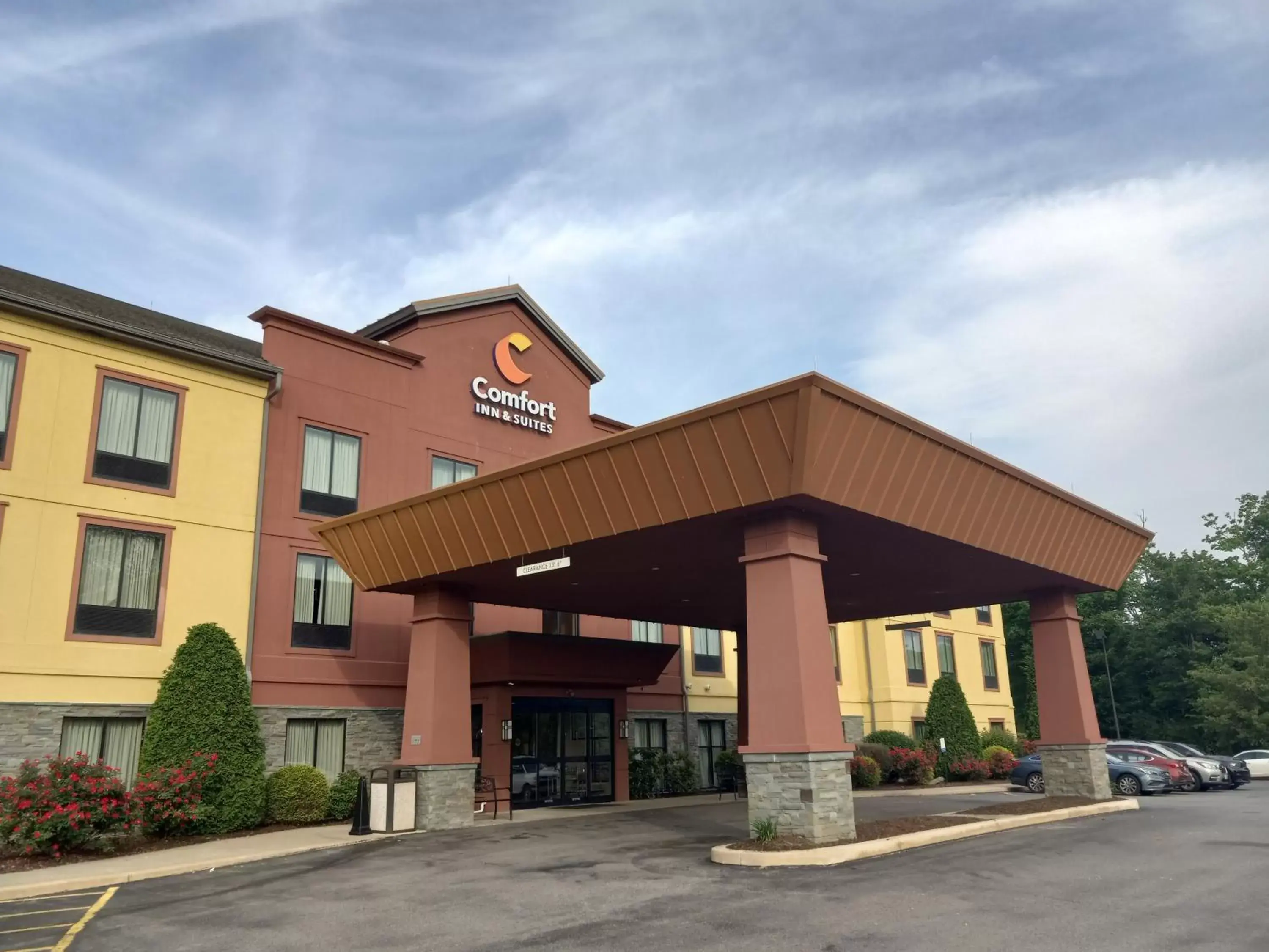 Property Building in Comfort Inn & Suites Tunkhannock