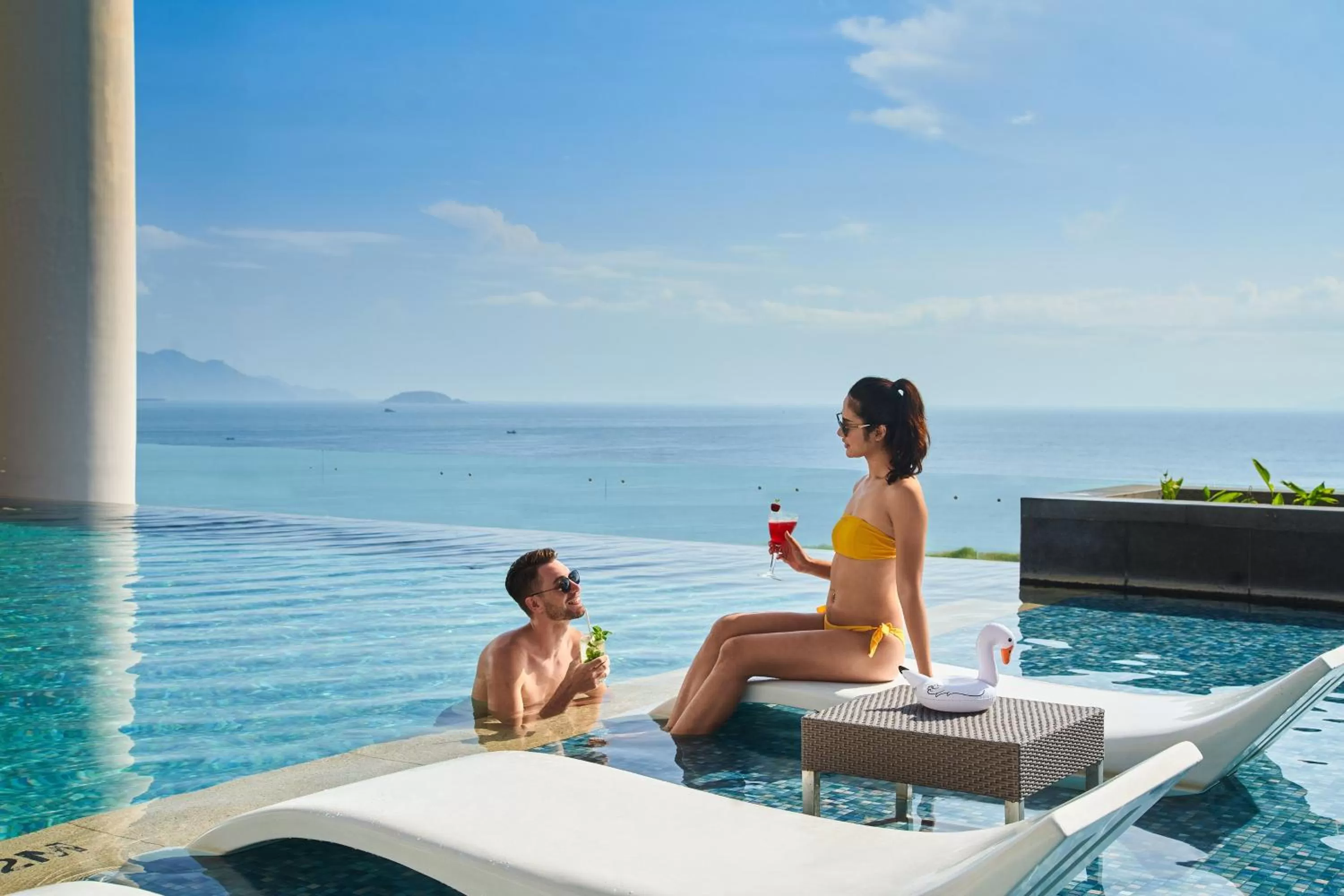 Swimming pool in Sheraton Nha Trang Hotel & Spa