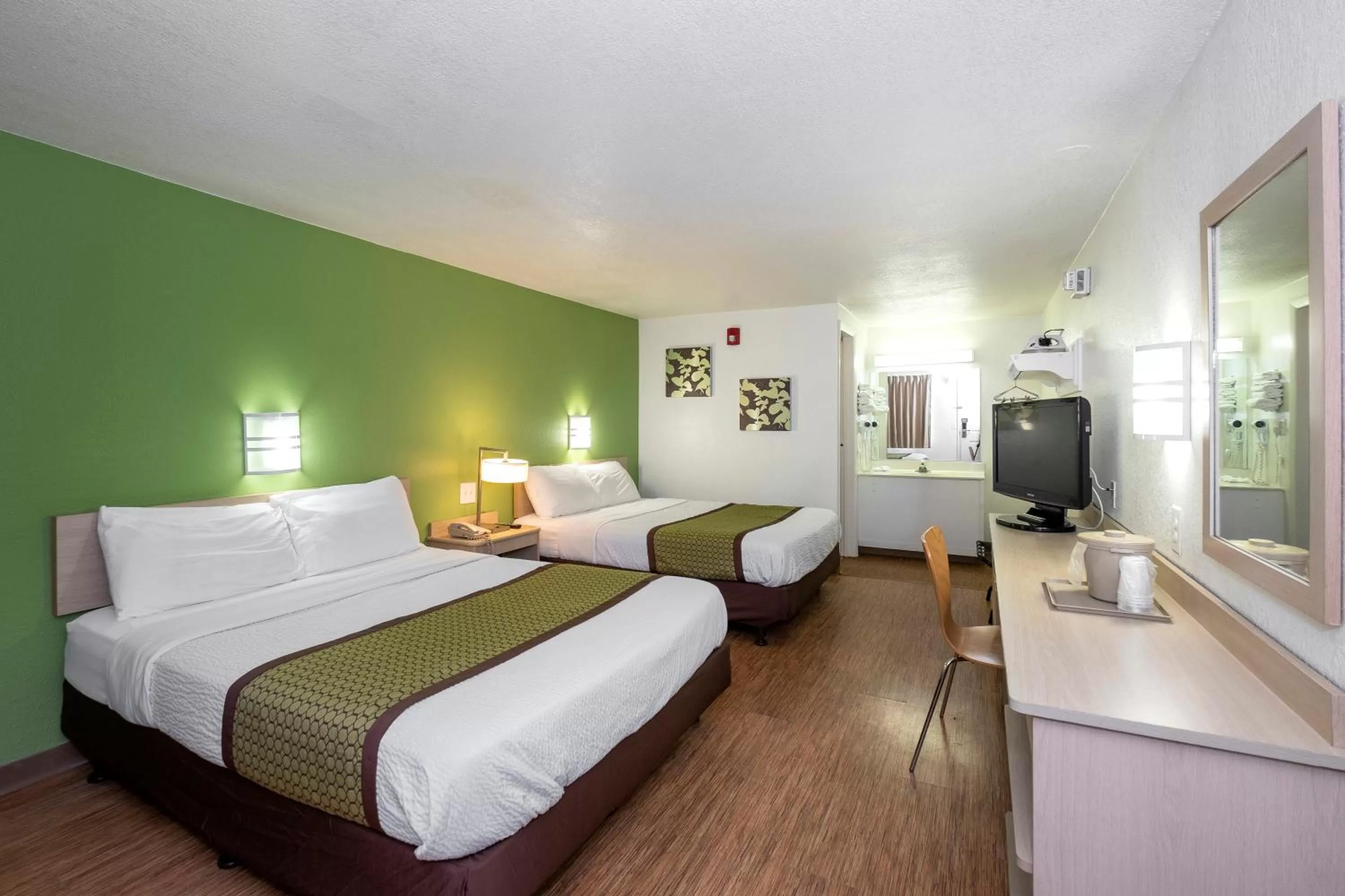 Other, Bed in American Inn