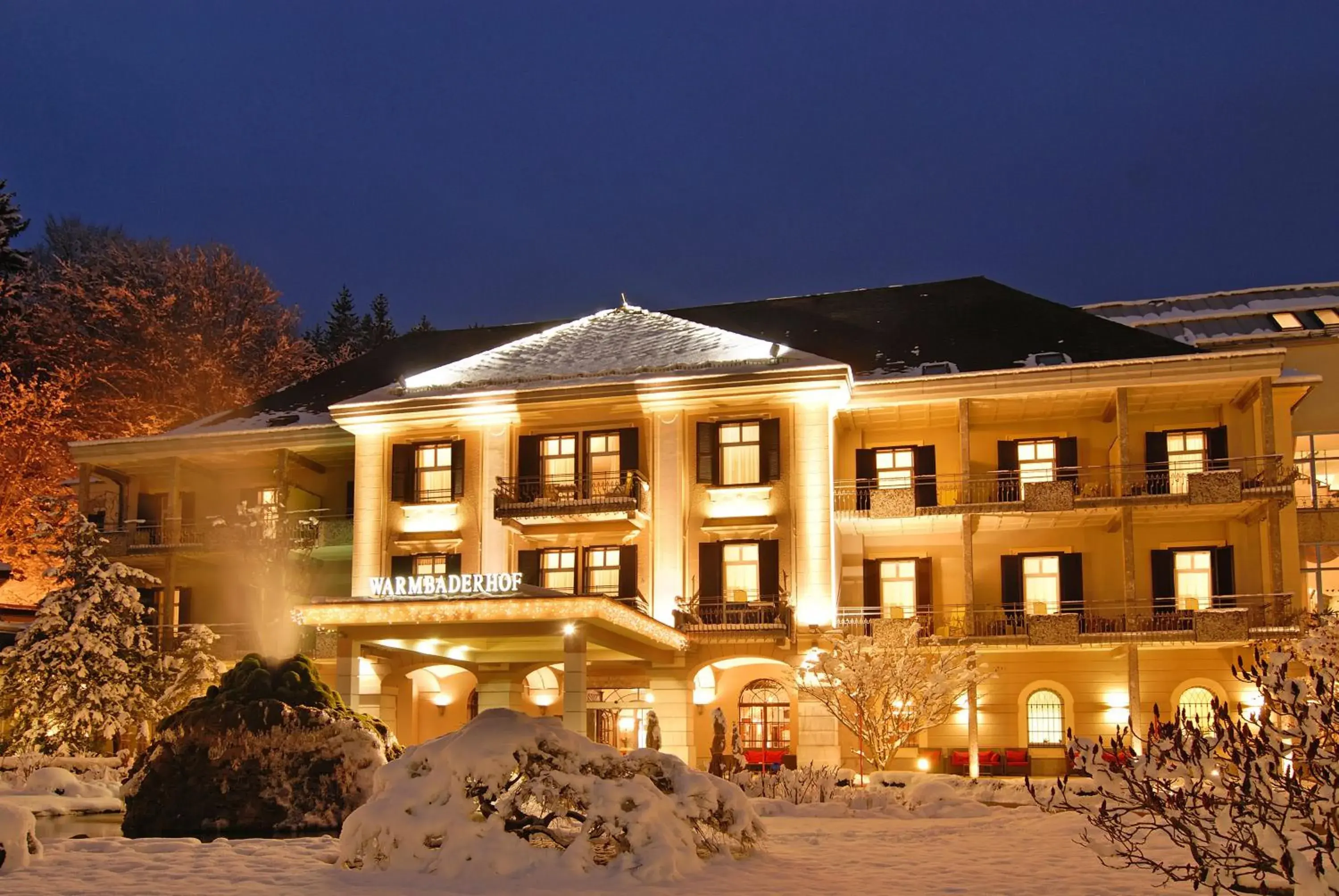 Facade/entrance, Property Building in Hotel Warmbaderhof