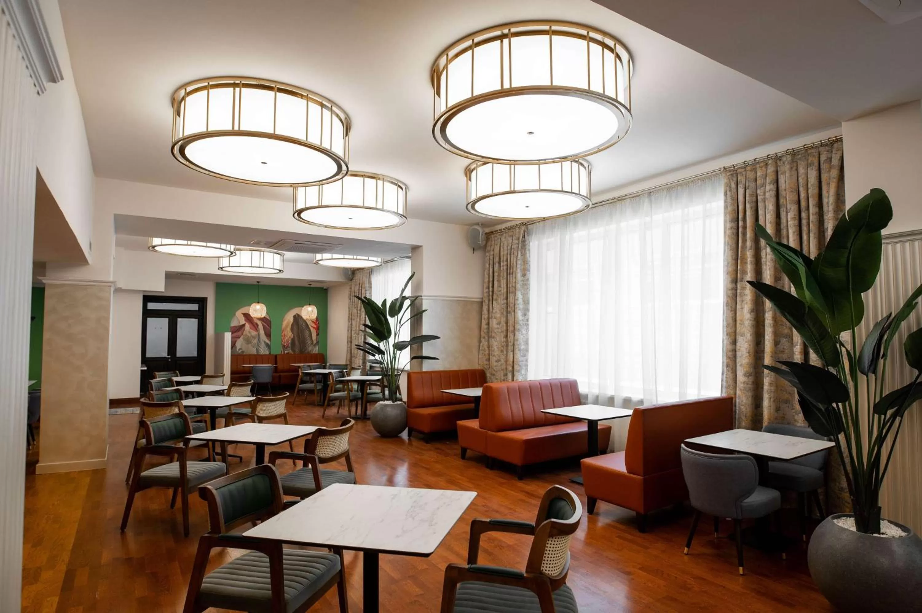 Restaurant/places to eat in Best Western Plus Oskemen