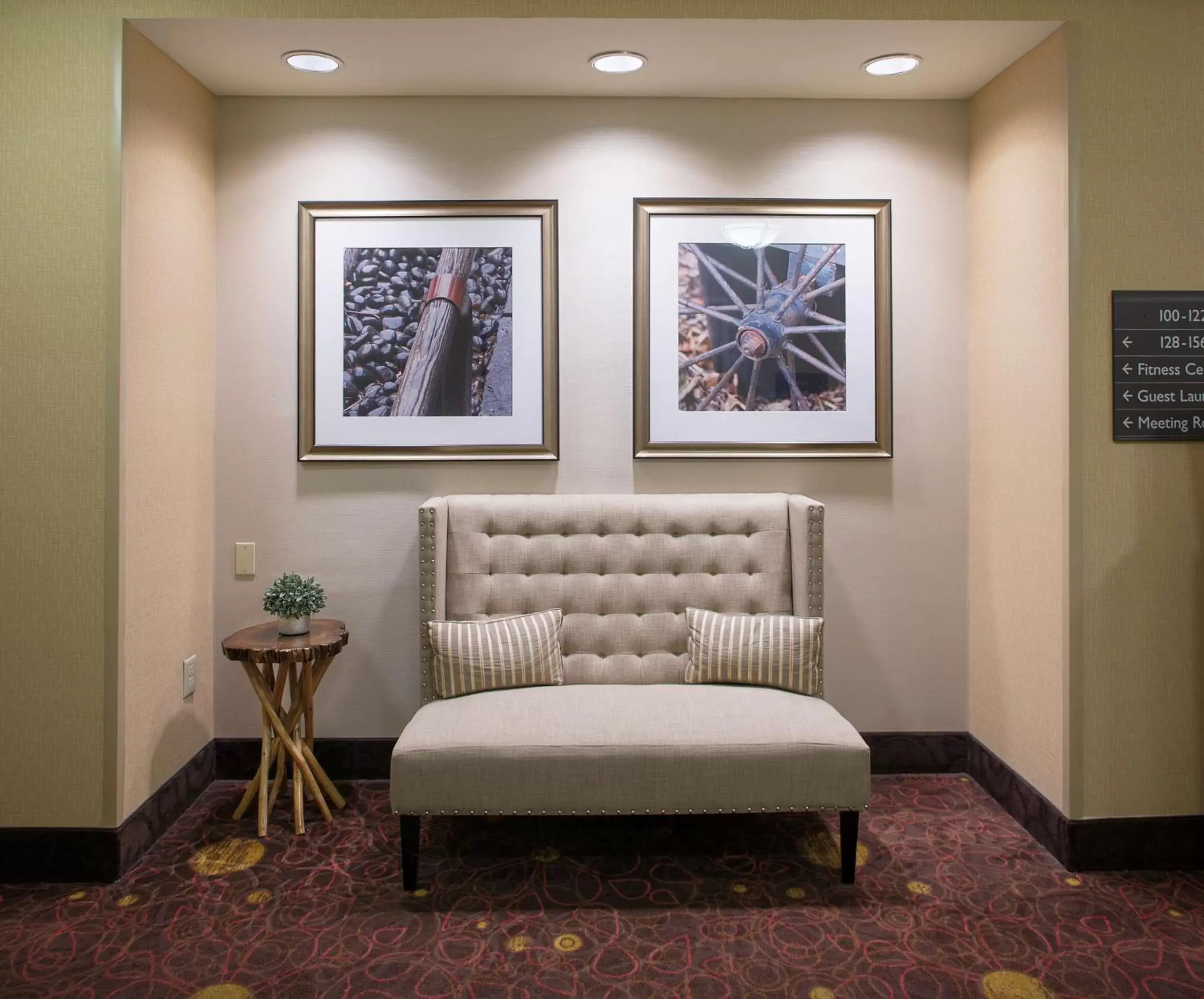 Lobby or reception, Seating Area in Hilton Garden Inn Bentonville Rogers