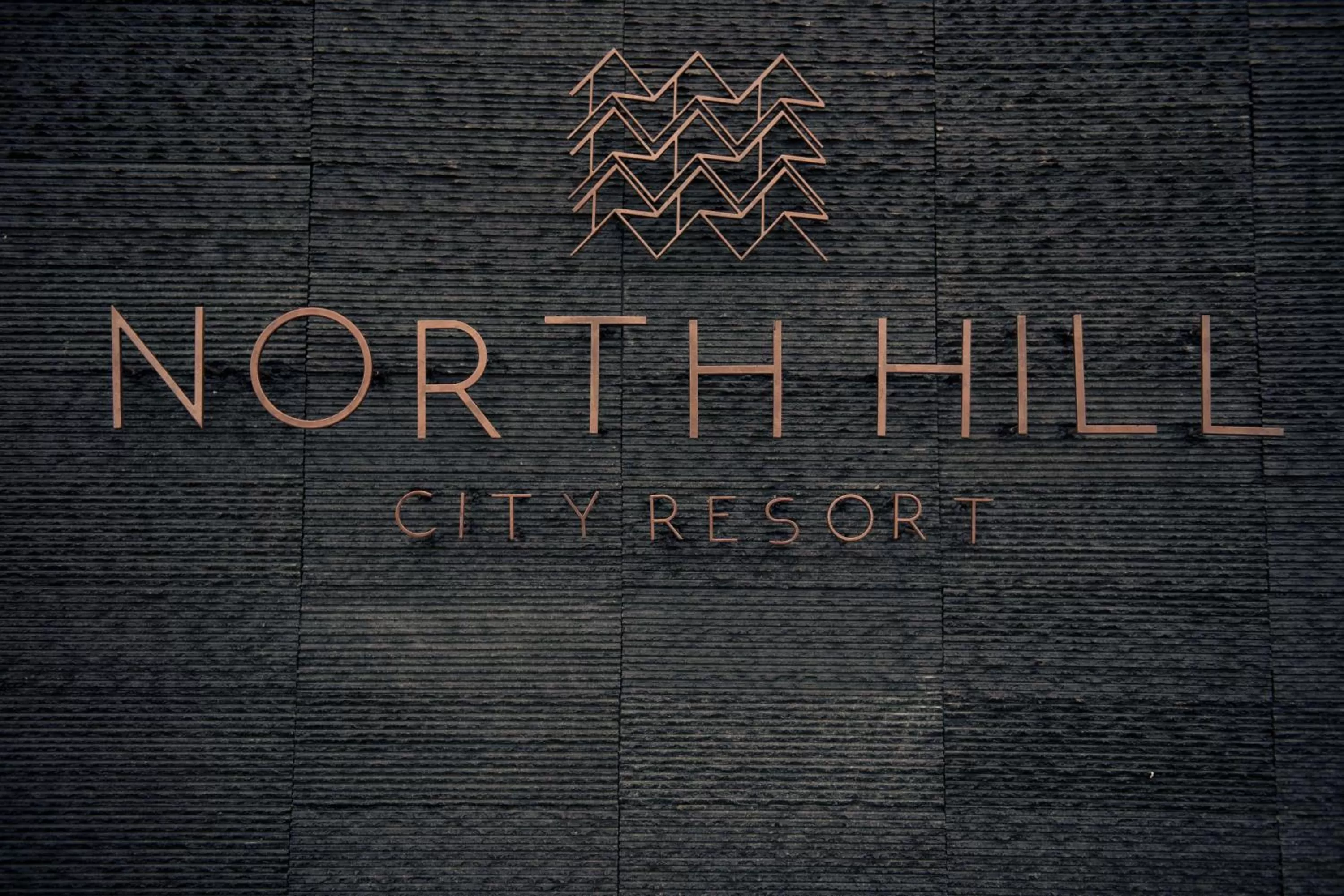 Property building in North Hill City Resort