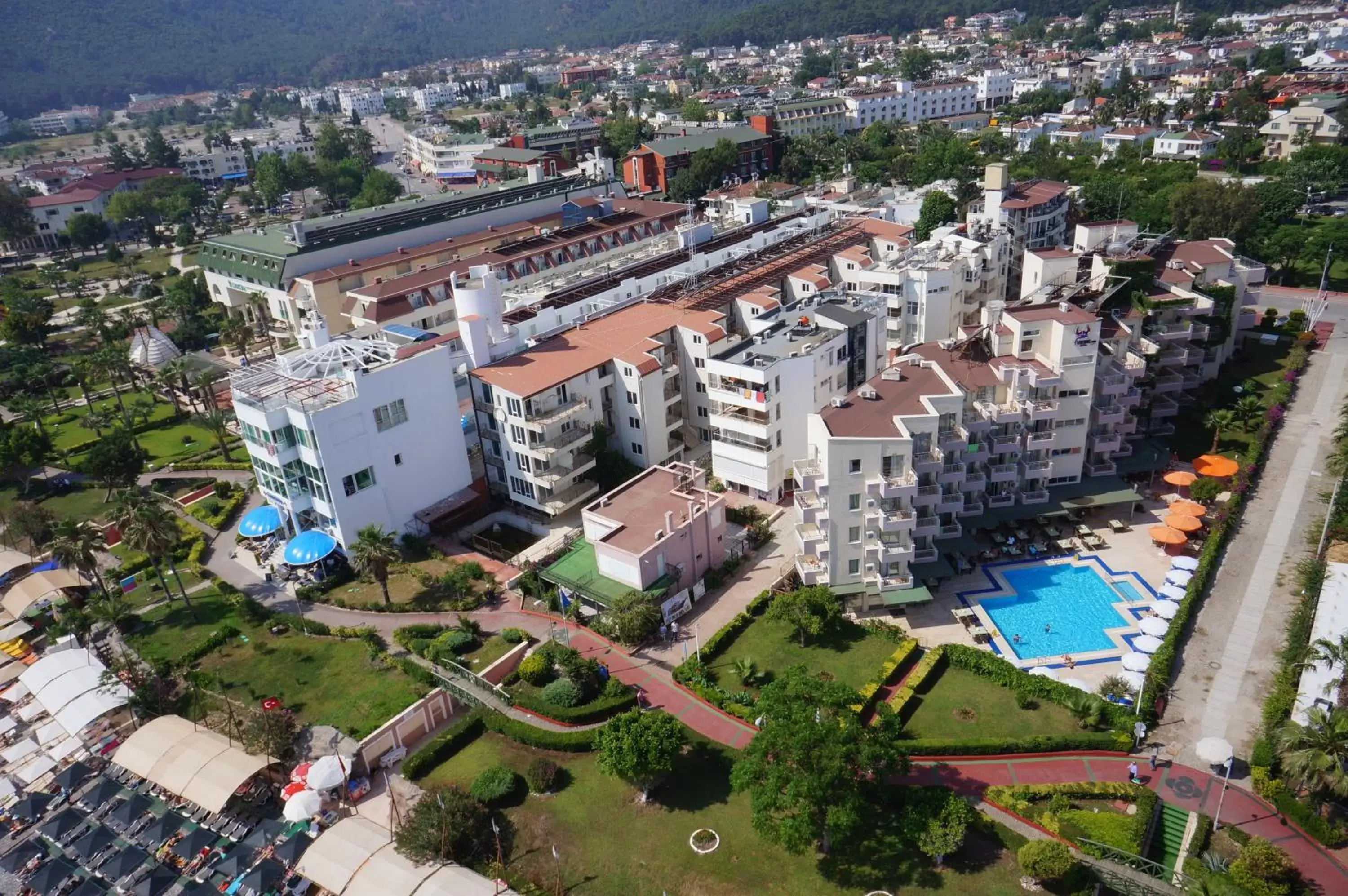 Bird's eye view, Bird's-eye View in Viking Nona Beach