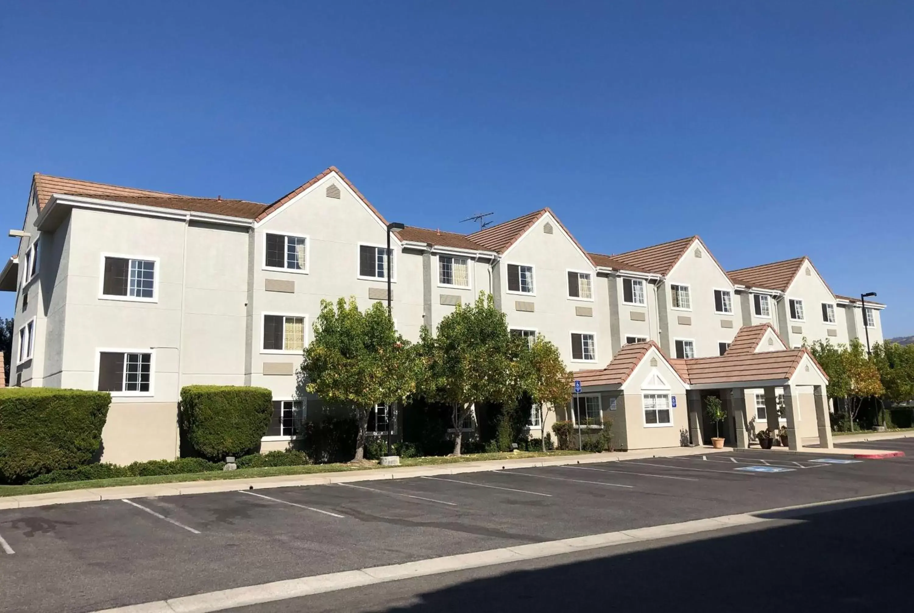 Property Building in Microtel Inn & Suites, Morgan Hill