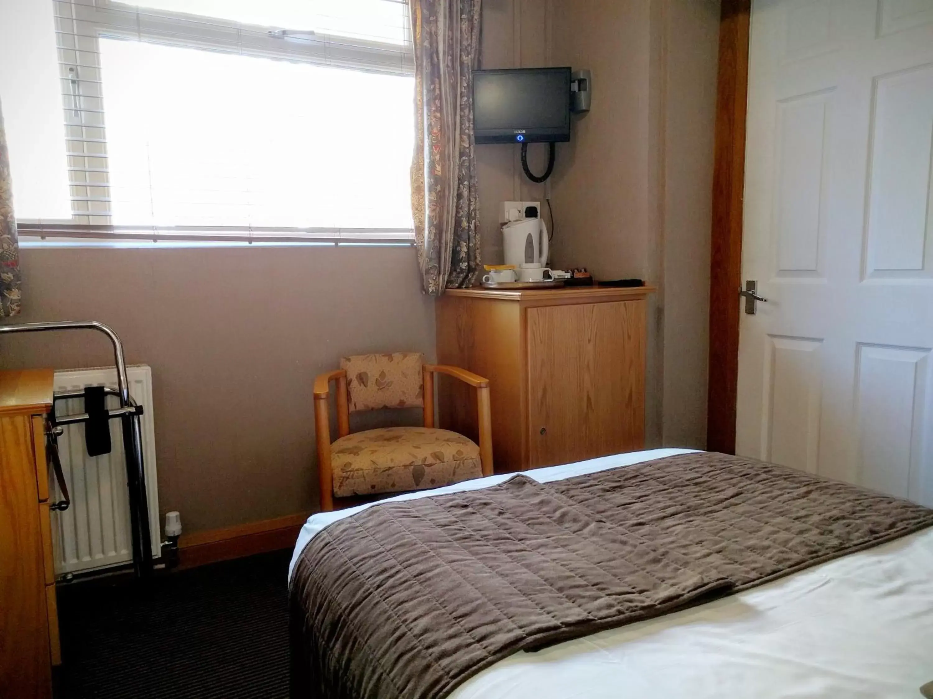 Single Room with Sea View in Smiths Hotel