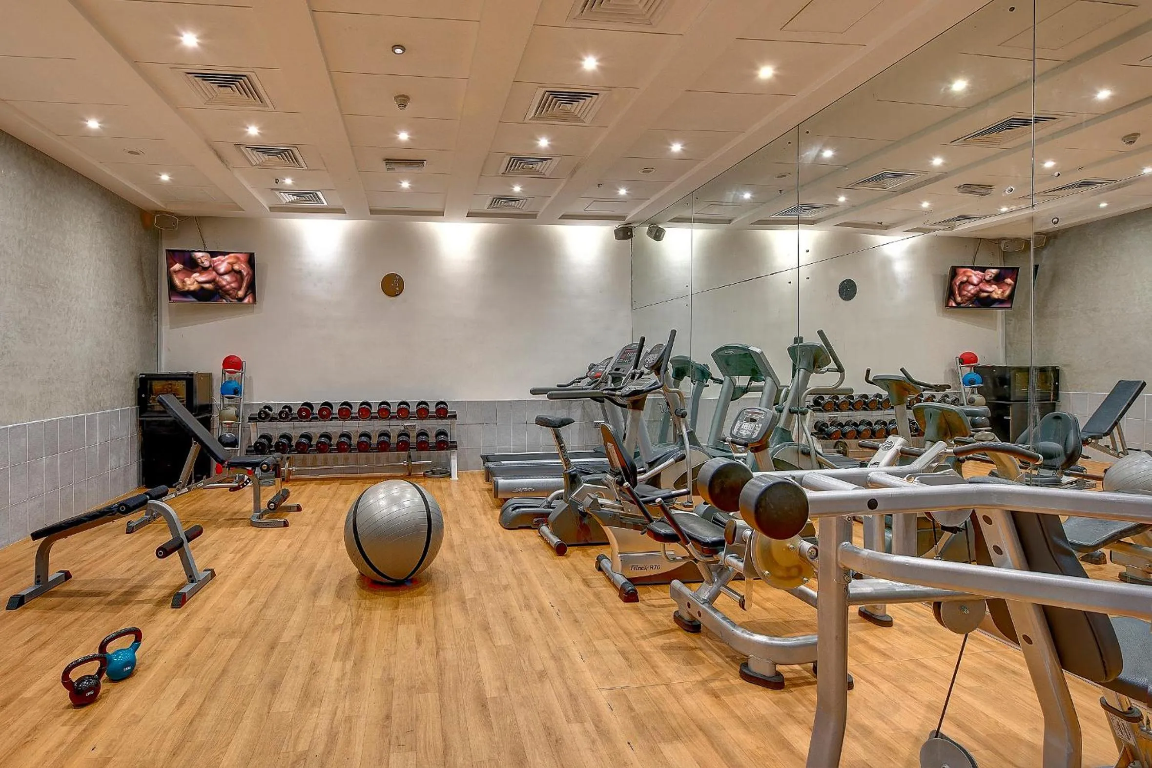 Fitness centre/facilities in Raintree Rolla Hotel