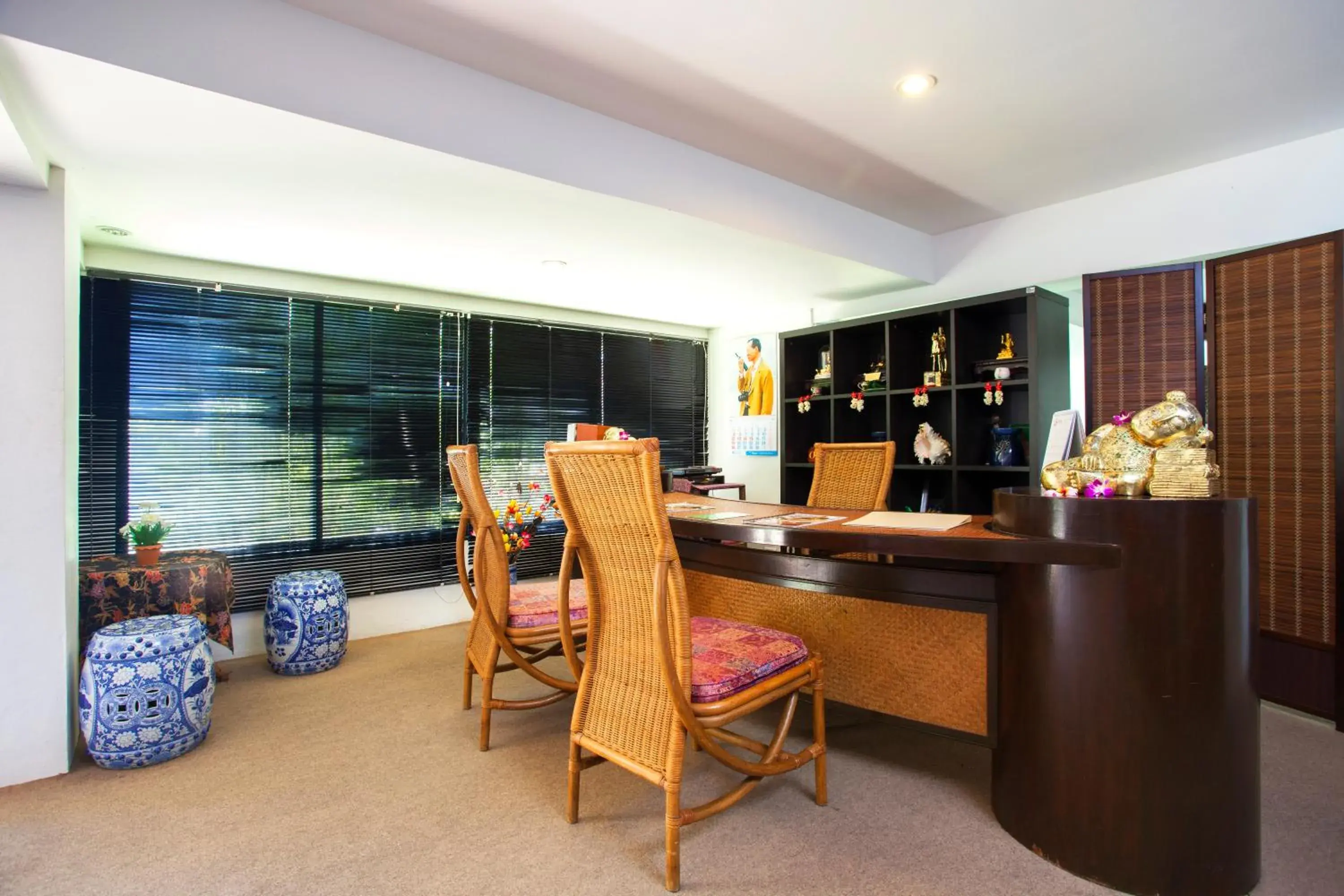 Lobby or reception in Karona Resort & Spa - SHA Extra Plus Lobby or reception in Karona Resort & Spa - SHA Extra Plus