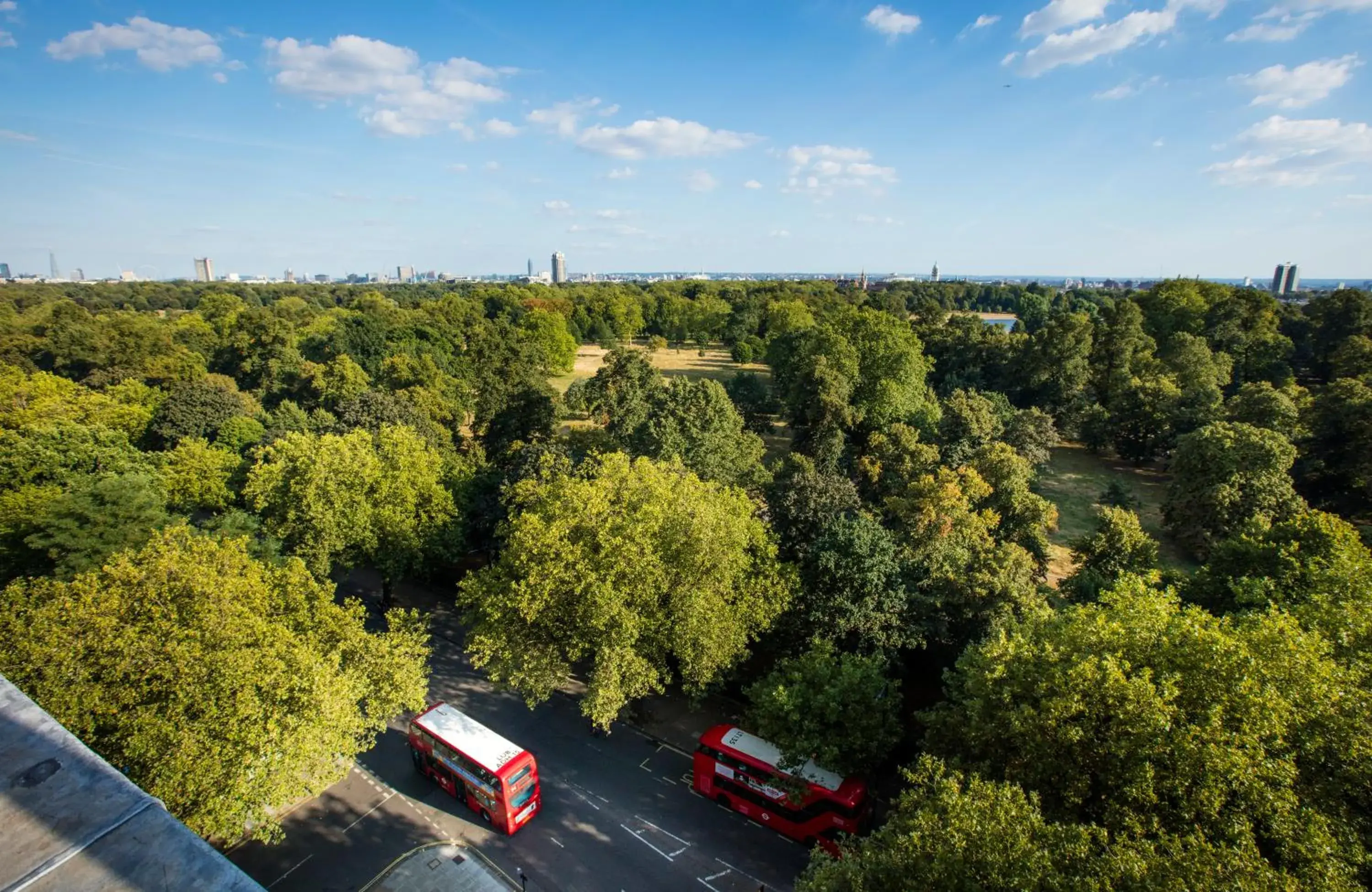 Landmark view, Bird's-eye View in Thistle London Hyde Park Kensington Gardens